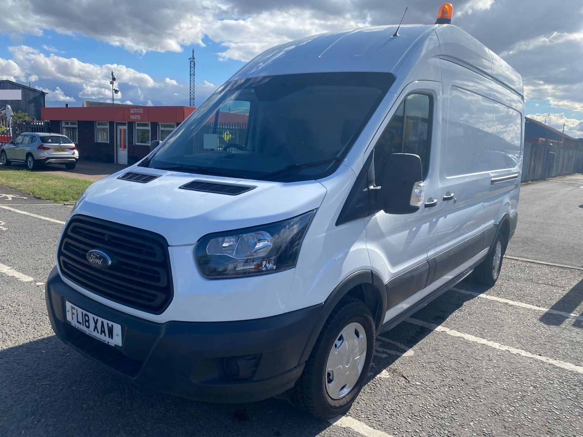 2018 FORD TRANSIT 350 WHITE PANEL VAN *PLUS VAT*