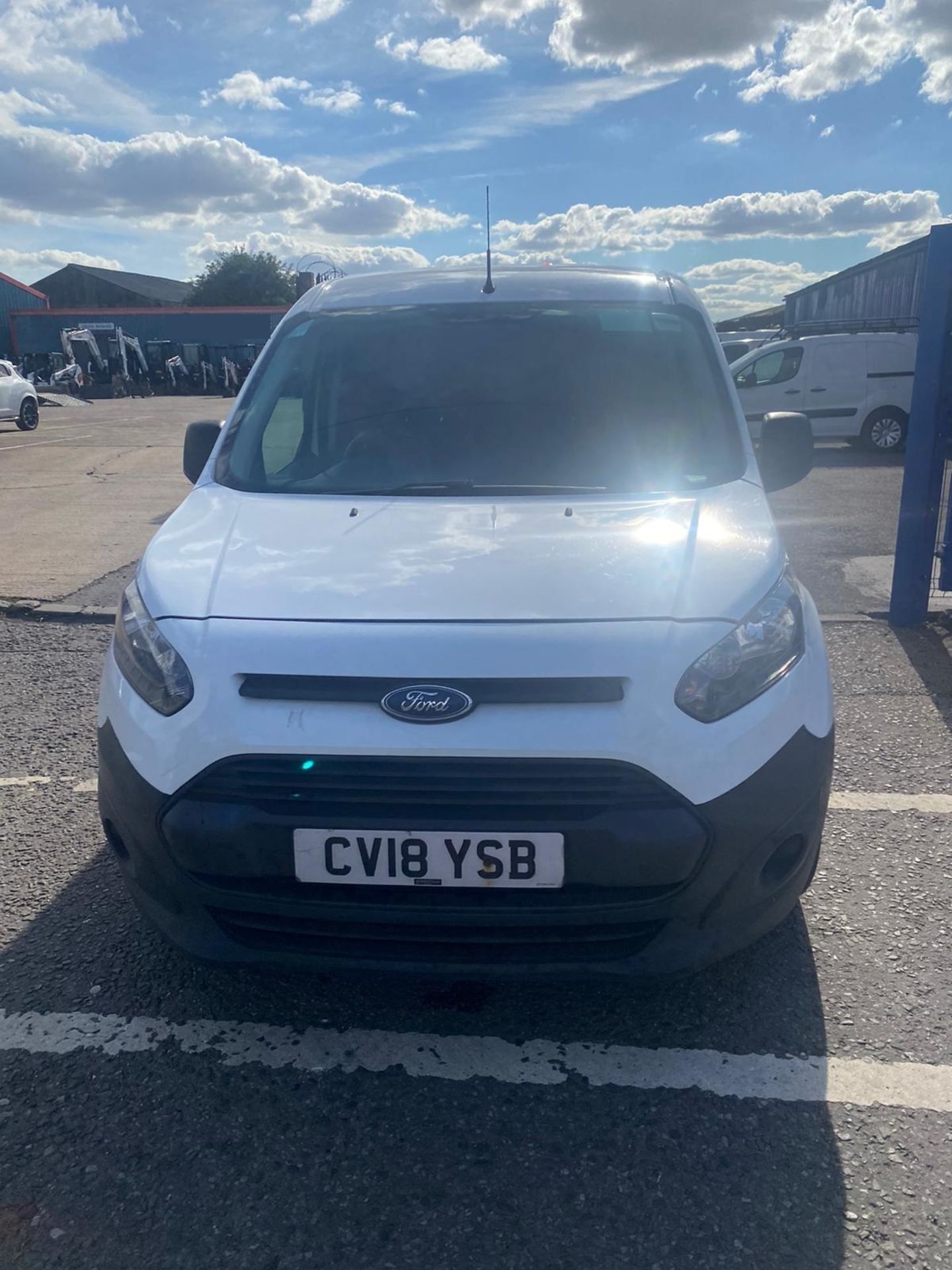 2018 FORD TRANSIT CONNECT 230 WHITE PANEL VAN, 93,000 MILES *PLUS VAT* - Image 3 of 11