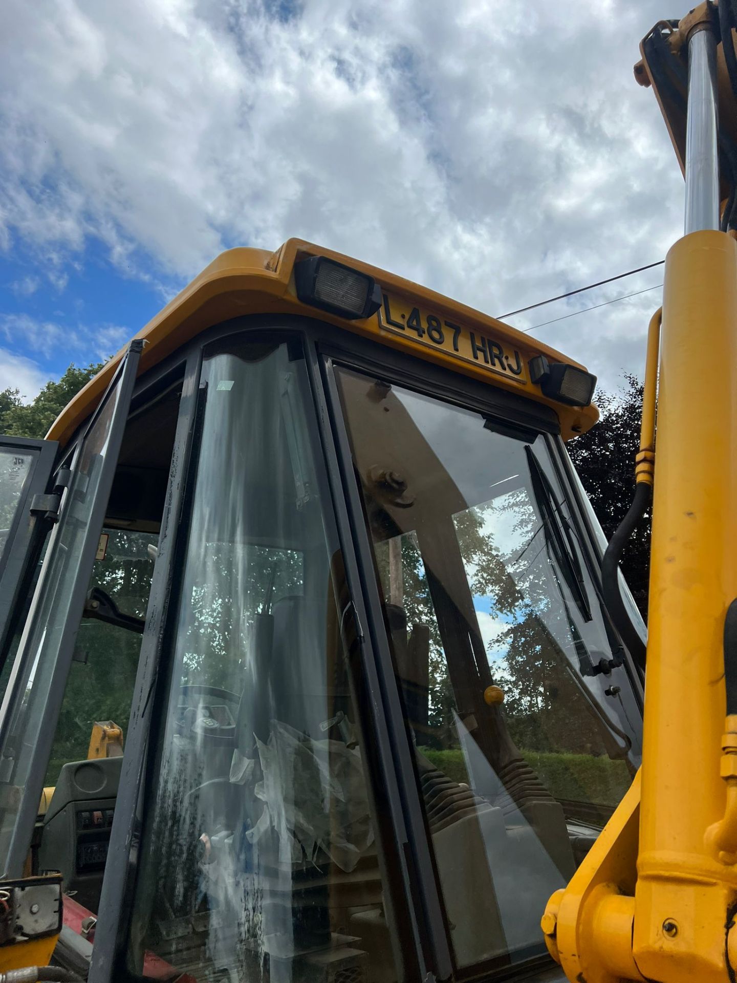 JCB 3CX SITEMASTER WITH 4 IN ONE BUCKET *PLUS VAT* - Image 12 of 16
