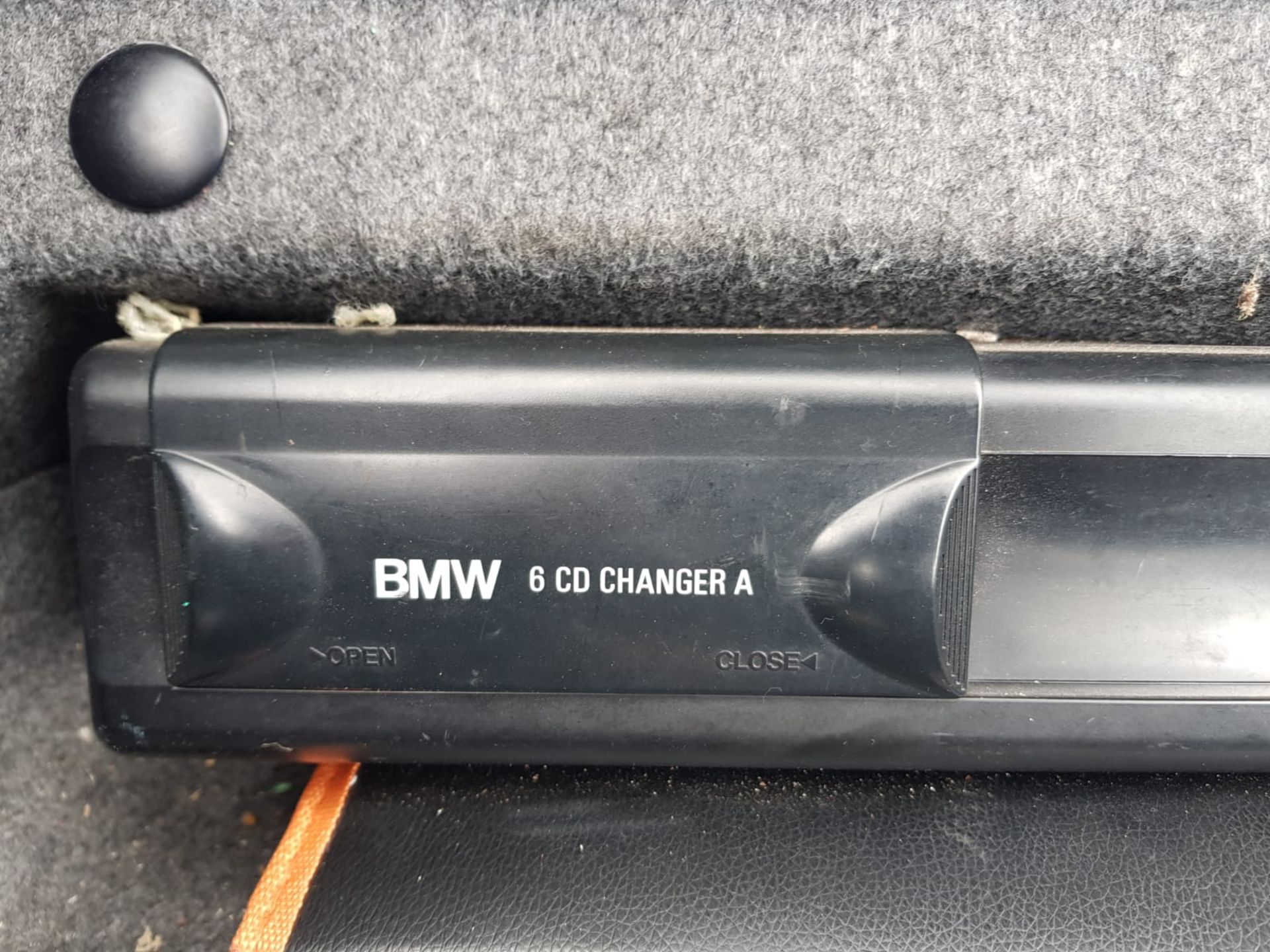 2001/51 BMW Z3 SILVER CONVERTIBLE, 2 KEYS, NEW WINDSCREEN, WIPERS, BUMPER INDICATOR LENSES *NO VAT* - Image 22 of 68