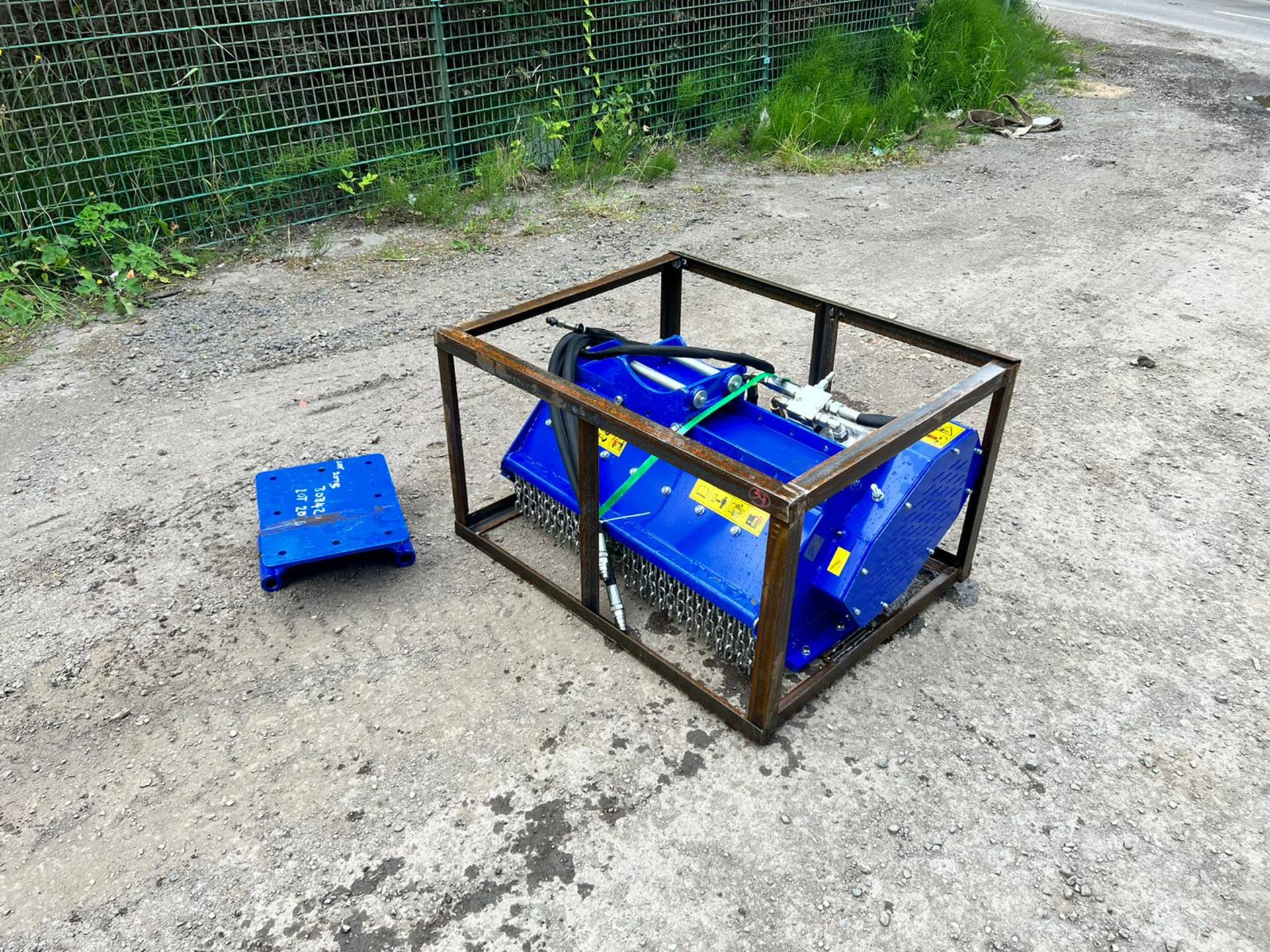 New And Unused 800mm Hydraulic Flail Mower With Self Levelling Head *PLUS VAT* - Image 4 of 10