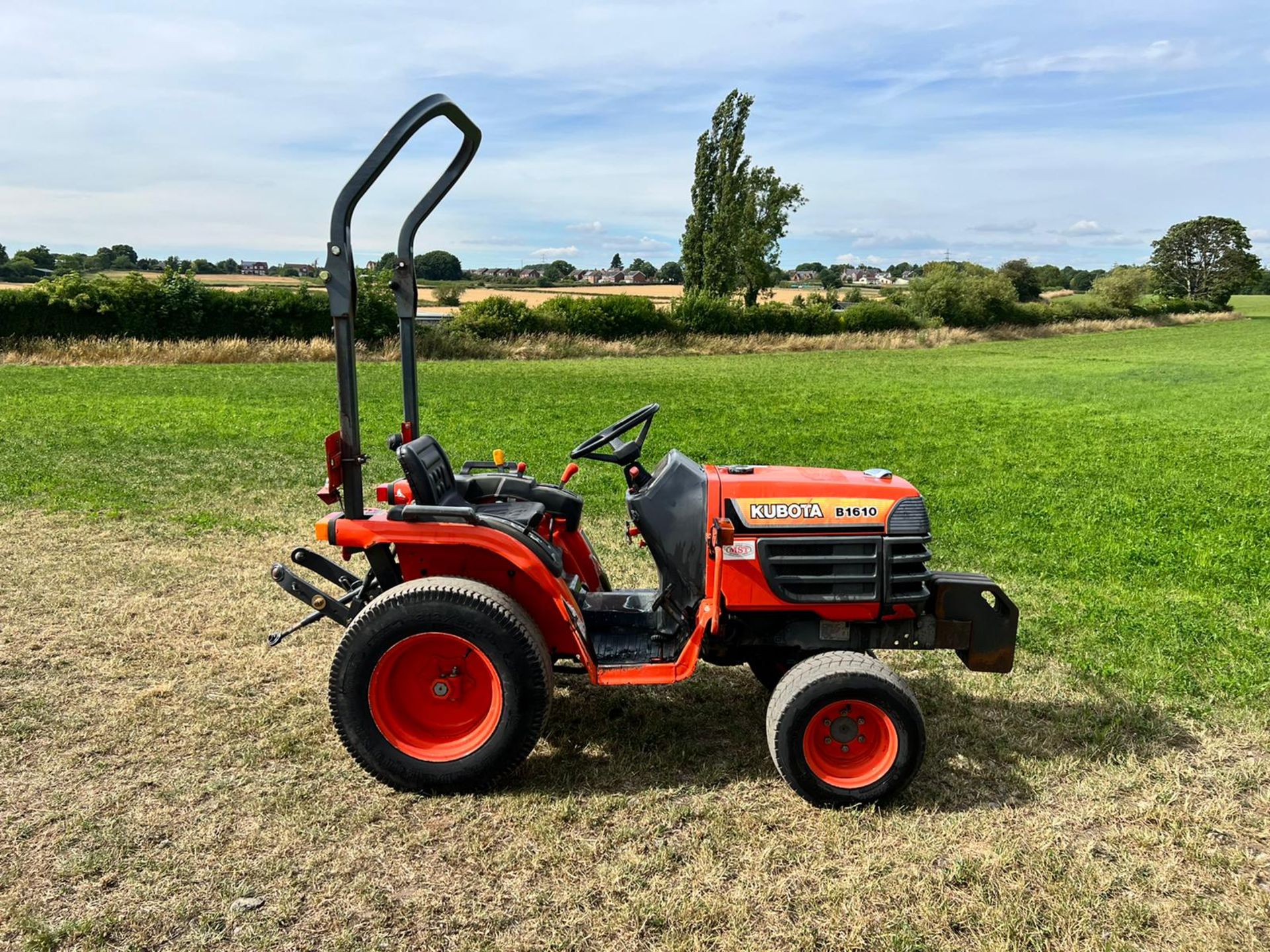 Kubota B1610 4WD Compact Tractor *PLUS VAT* - Image 4 of 20