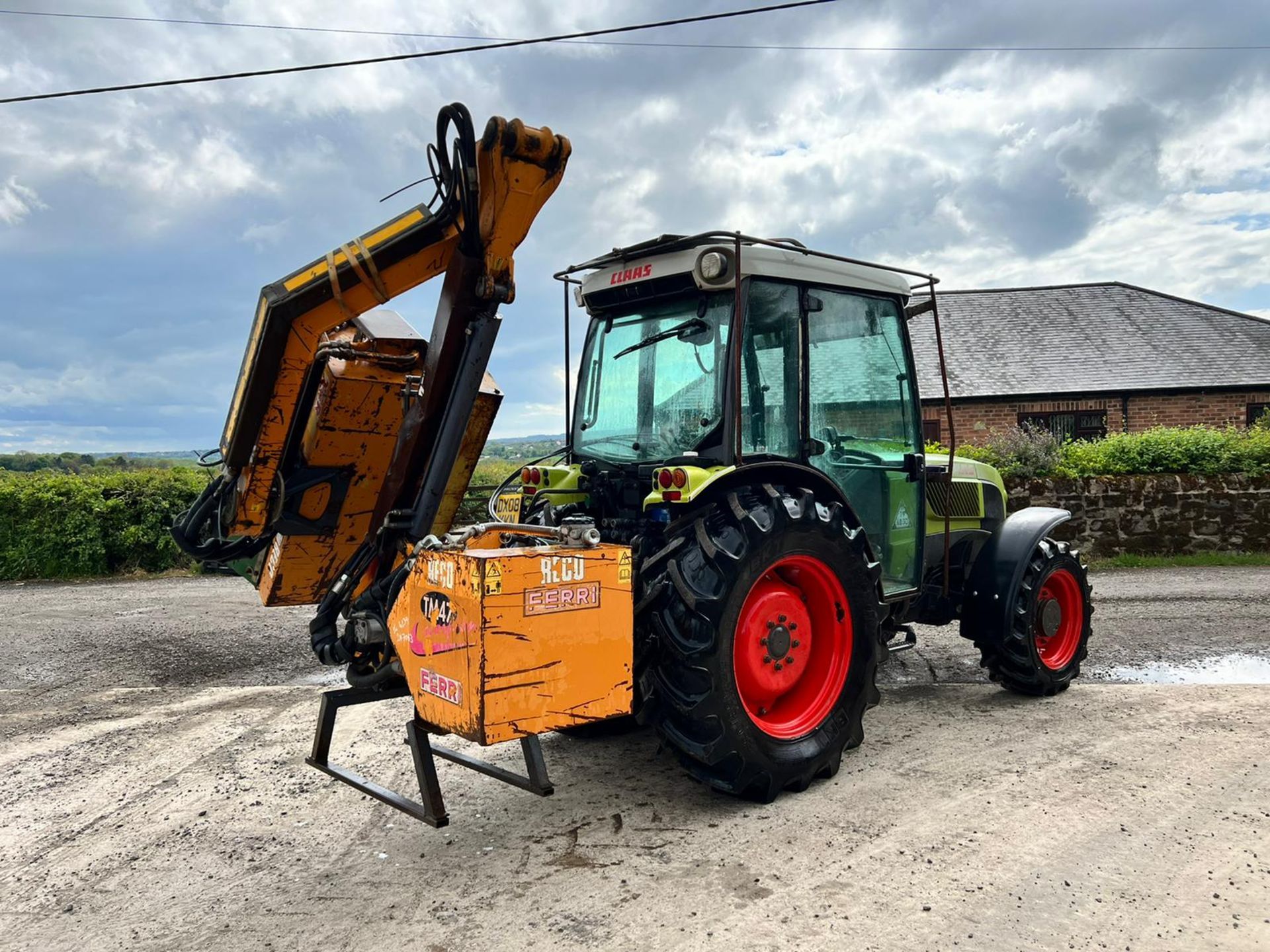 2008 Claas Nectis 267F 97HP 4WD Compact Tractor With Reco Ferri TIG 120 Hedge Cutter *PLUS VAT* - Image 4 of 25