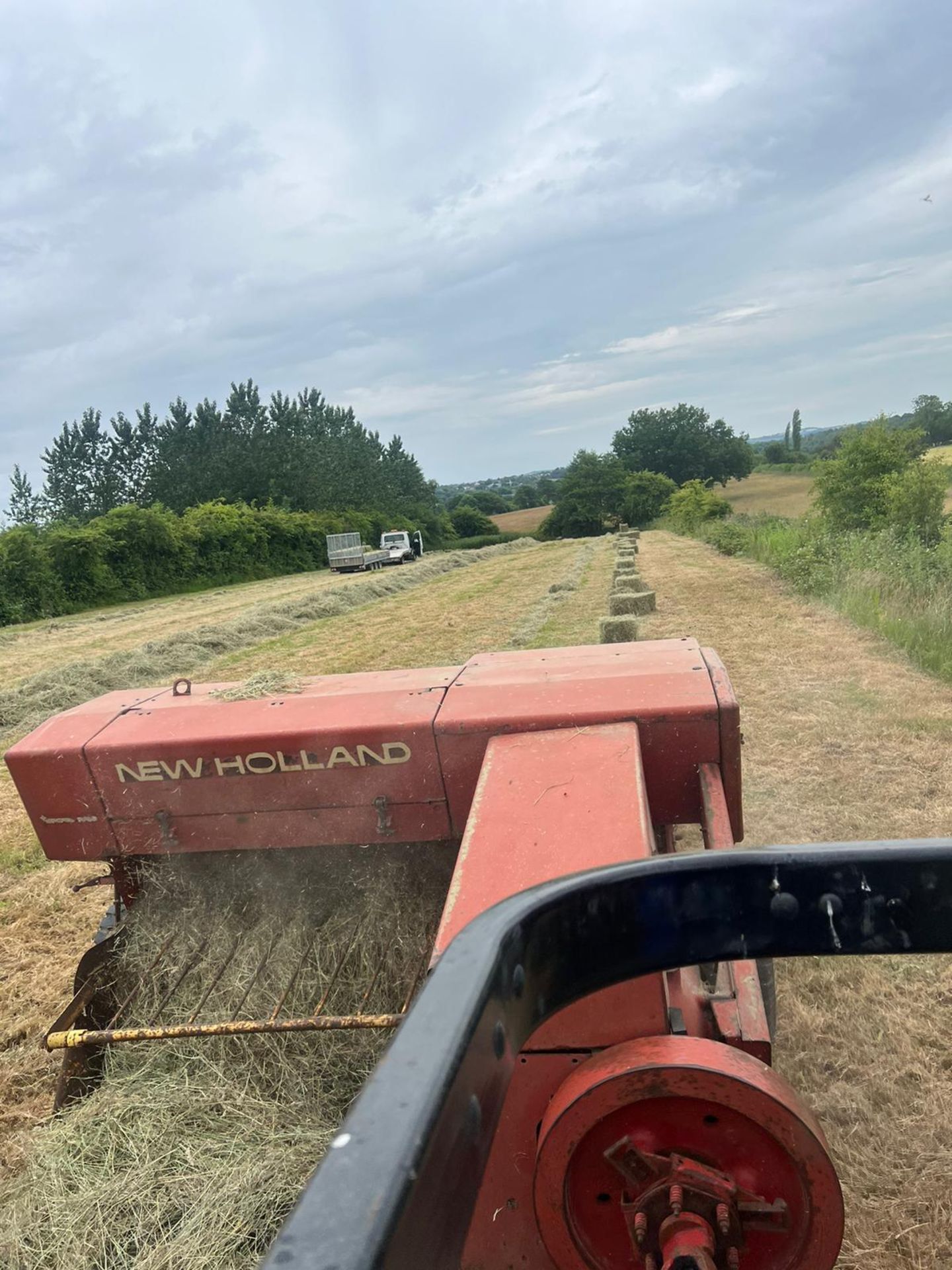 NEW HOLLAND SUPER HAYLINER 276 SQUARE BALER *PLUS VAT* - Image 6 of 8