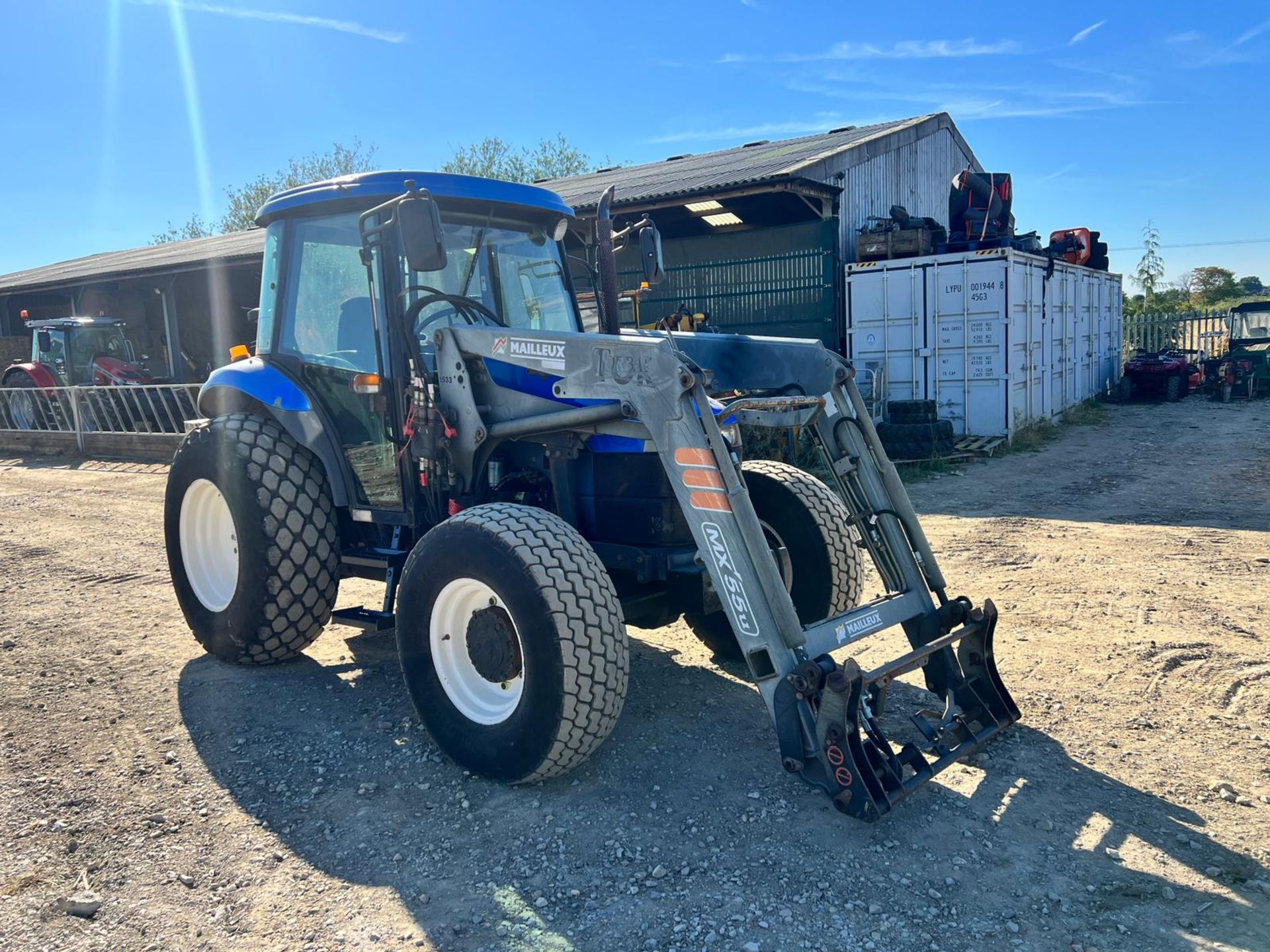 New Holland TD75D 4WD Tractor With Mailleux MX55U Front Loader *PLUS VAT* - Image 2 of 24