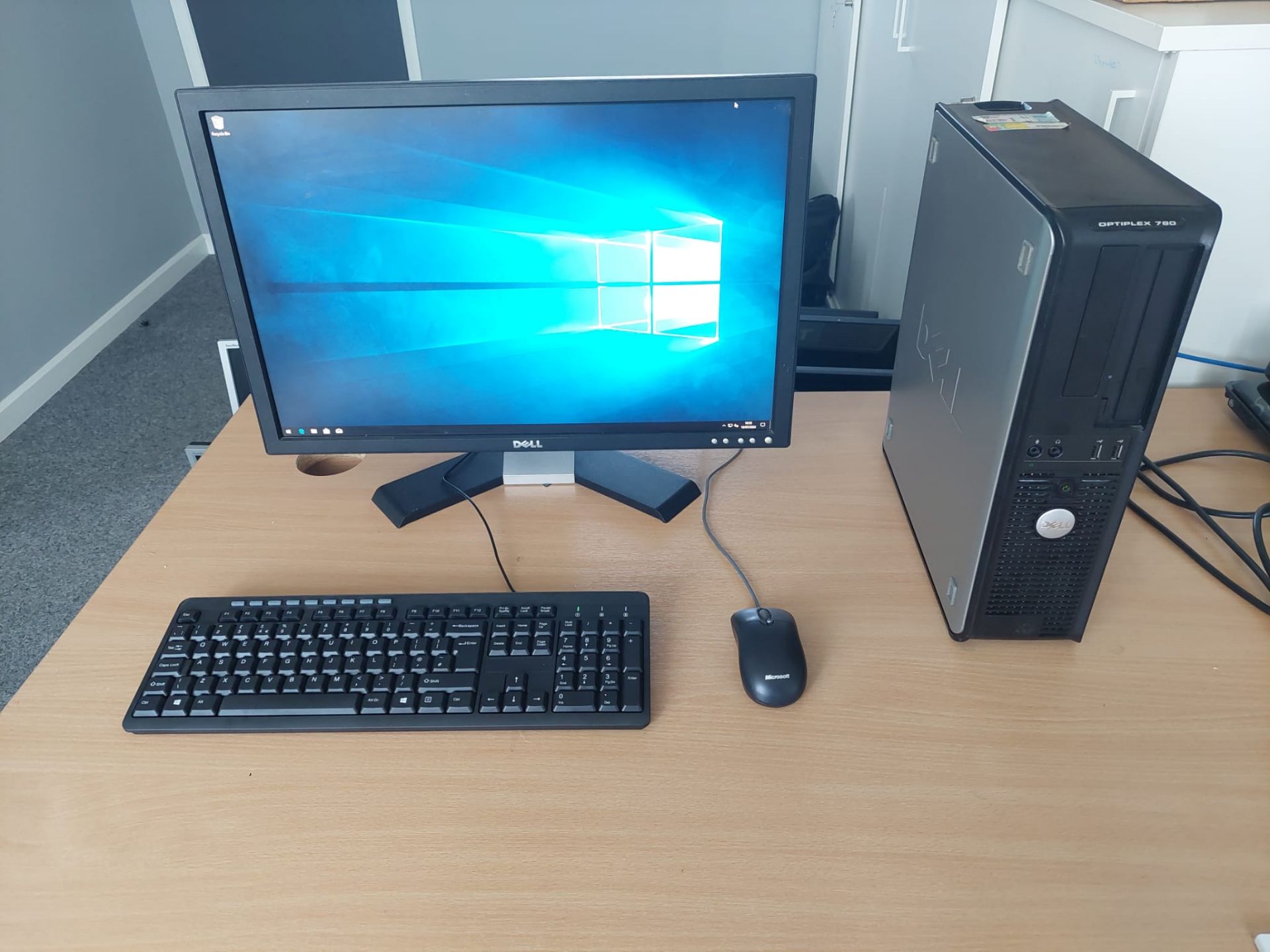 Dell Optiplex 780 Desktop PC w/ Intel Core 2 Quad Q6600 *NO VAT* - Image 9 of 15