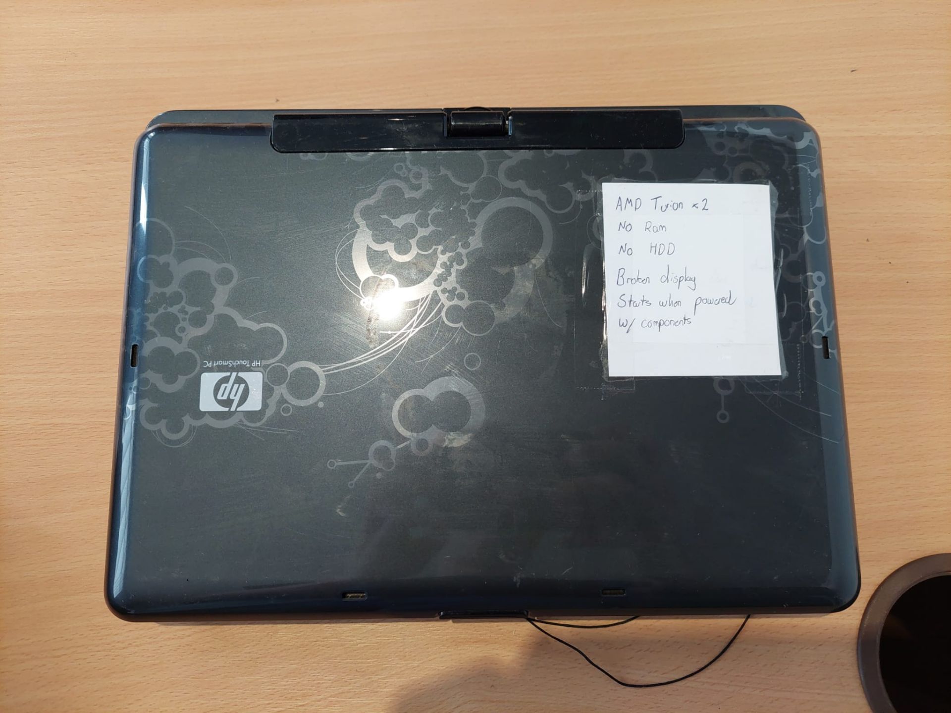 4x Broken Laptops, Varying Manufacturers and Faults, No Reserve *NO VAT* - Image 8 of 9