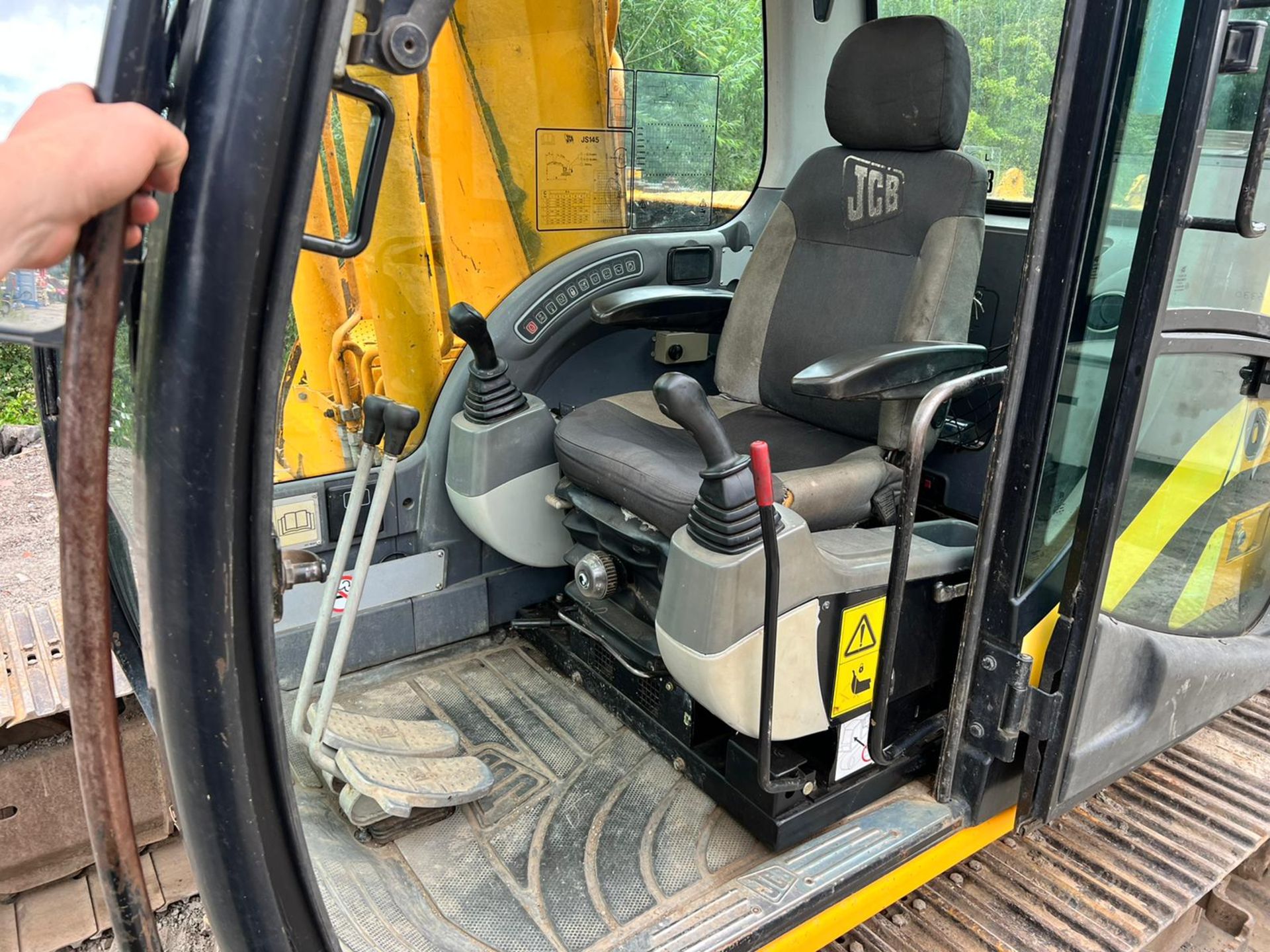 2007 JCB JS145 14.5 Tonne Excavator With Long Reach Boom *PLUS VAT* - Image 18 of 27