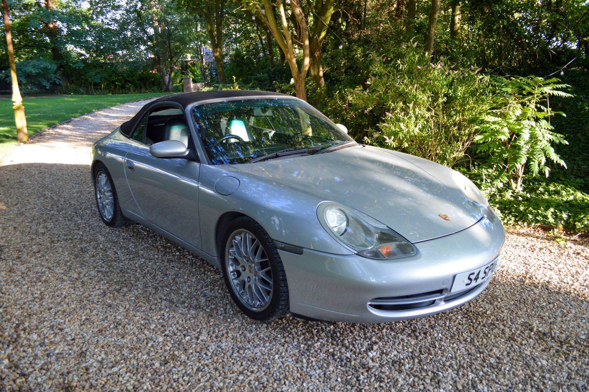 1999 PORSCHE 911 CARRERA 4 3.6 TIPTRONIC S SILVER CONVERTIBLE *NO VAT* - Image 2 of 52