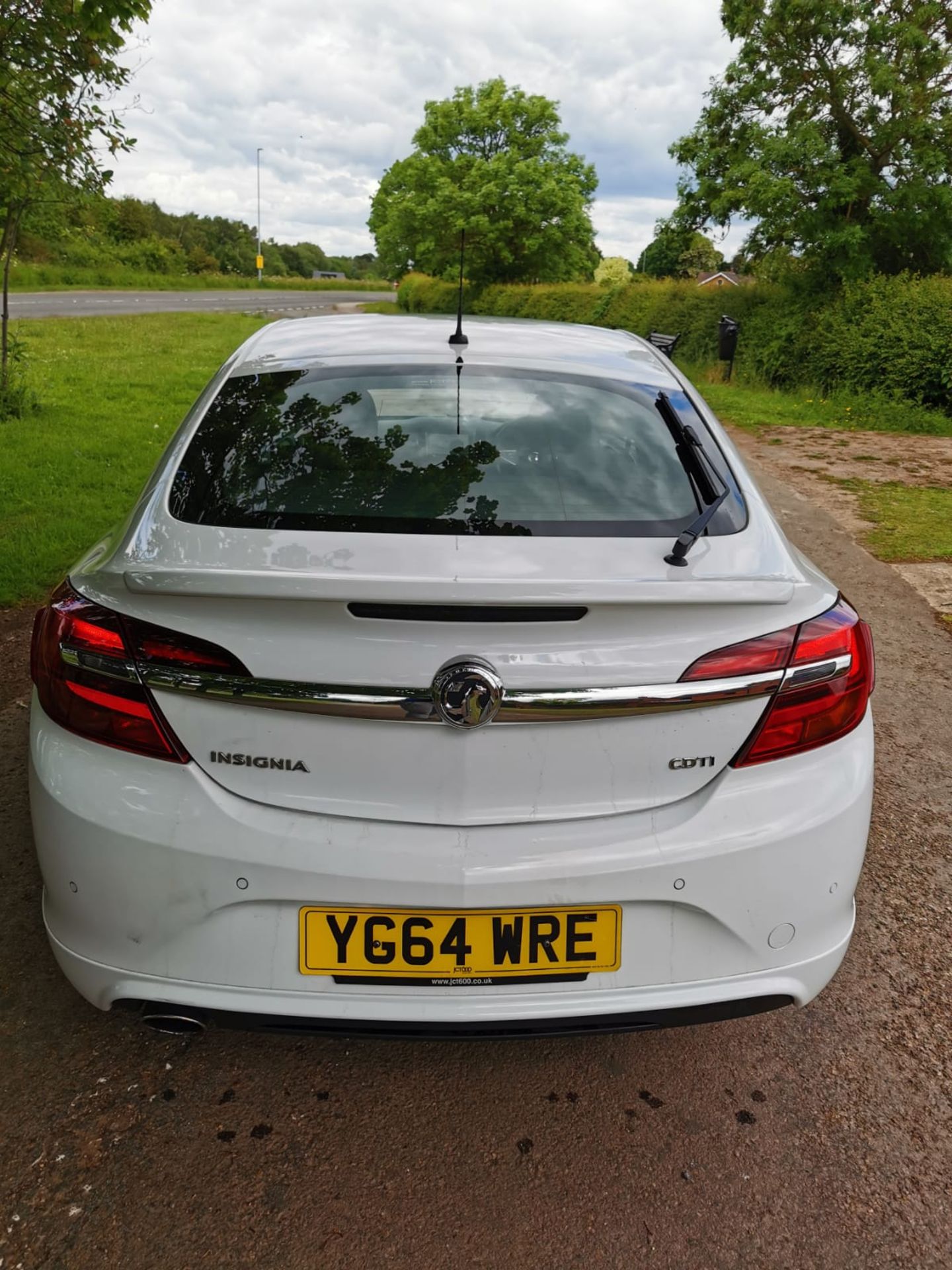 2014/64 VAUXHALL INSIGNIA LTD ED CDTI ECO S/S WHITE HATCHBACK, 67,223 MILES *NO VAT* - Image 6 of 25