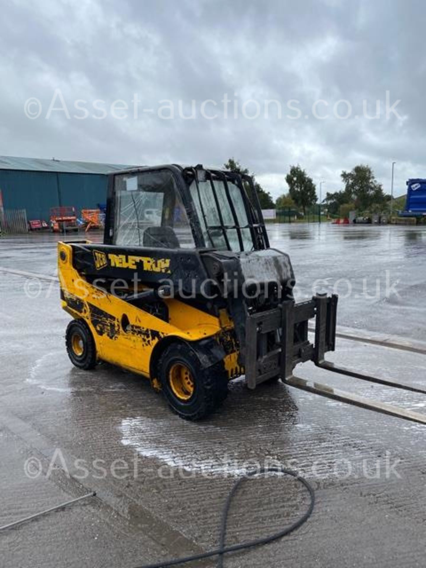 JCB TLT30 TELETRUCK, 8700 HOURS, RUNS DRIVES AND LIFTS FINE *PLUS VAT*