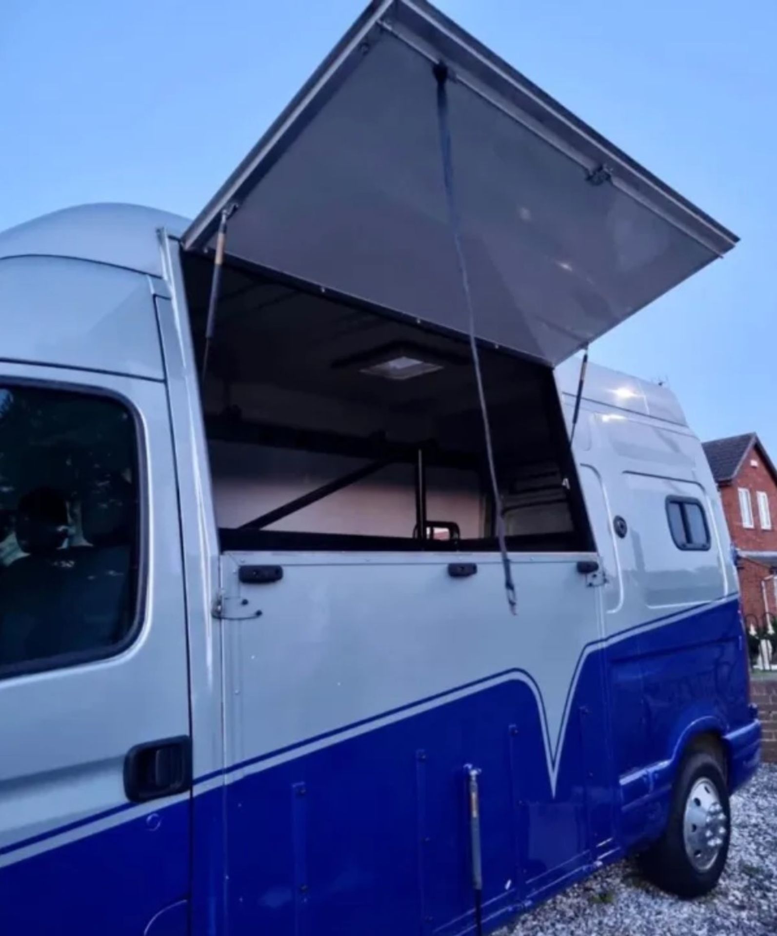 2007 /07 REG RENAULT MASTER LH35 DCI 120 2.5 DIESEL GREY AND BLUE HORSEBOX *NO VAT* - Image 9 of 15