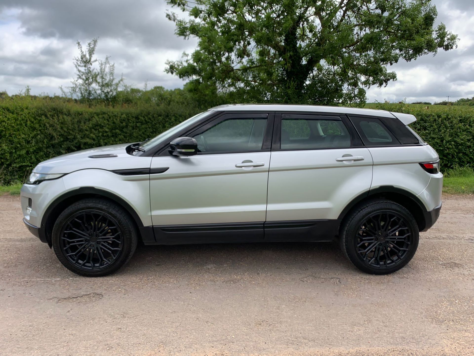 2013 LAND ROVER RANGE ROVER EVOQUE PURE T SD4A, SILVER, 69.282k miles, STARTS AND DRIVES *NO VAT* - Image 8 of 27