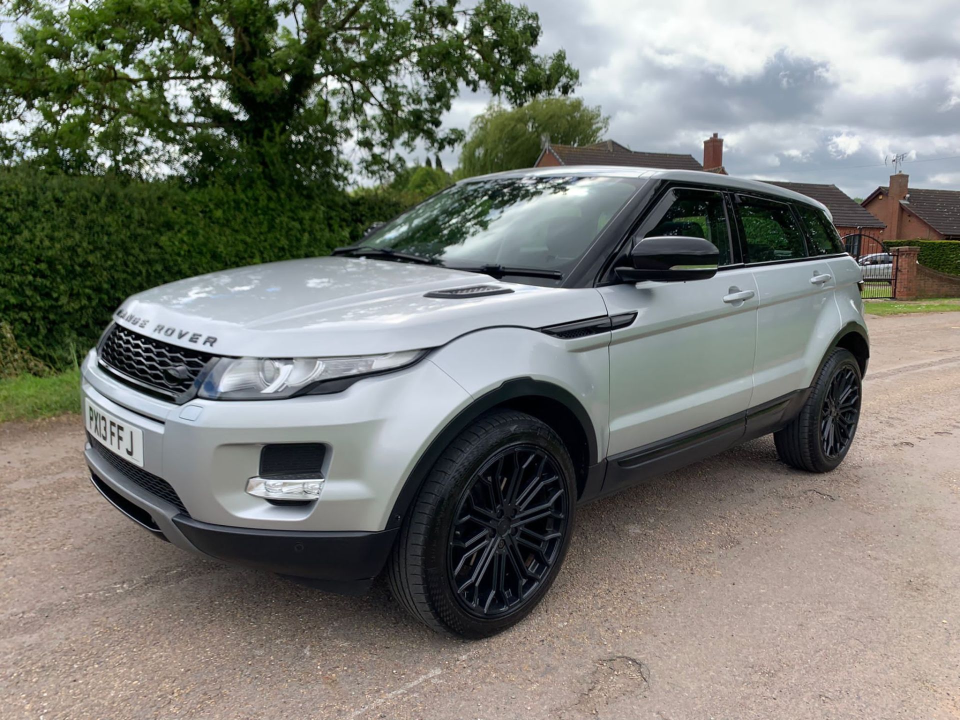 2013 LAND ROVER RANGE ROVER EVOQUE PURE T SD4A, SILVER, 69.282k miles, STARTS AND DRIVES *NO VAT* - Image 2 of 27