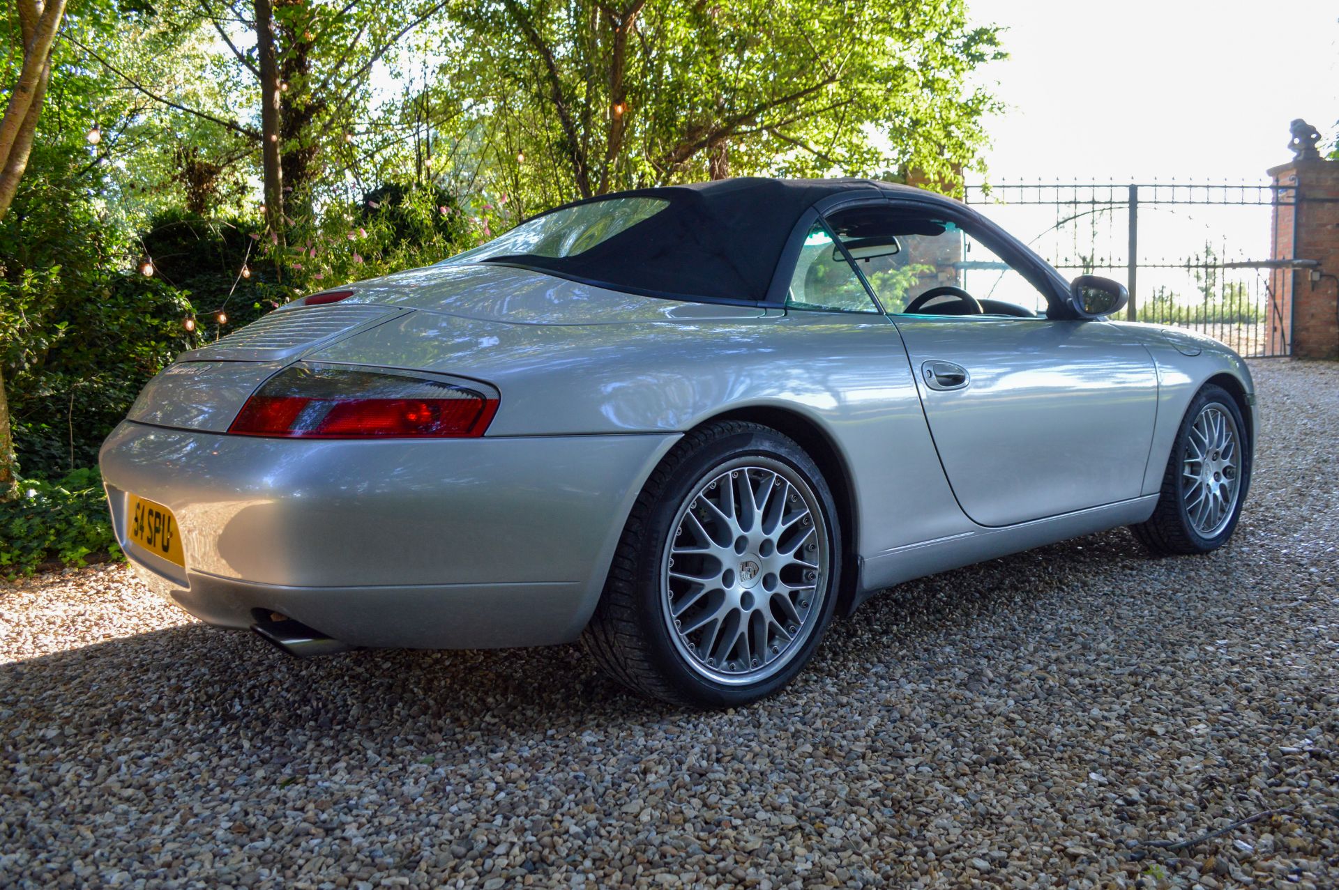 1999 PORSCHE 911 CARRERA 4 3.6 TIPTRONIC S SILVER CONVERTIBLE *NO VAT* - Image 10 of 52