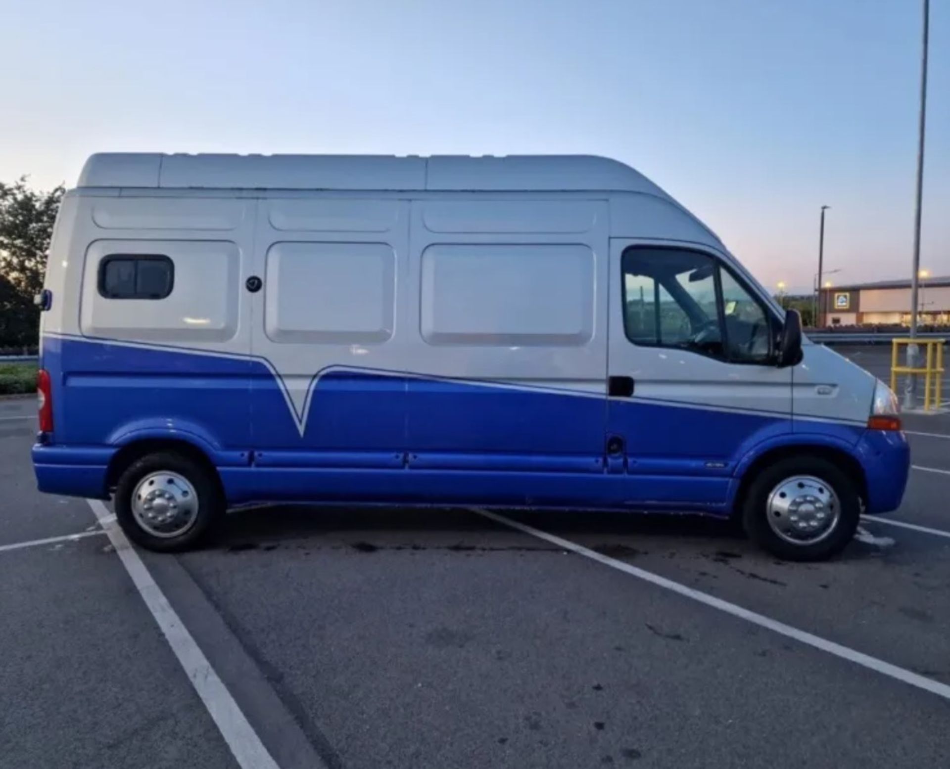 2007 /07 REG RENAULT MASTER LH35 DCI 120 2.5 DIESEL GREY AND BLUE HORSEBOX *NO VAT* - Image 8 of 15