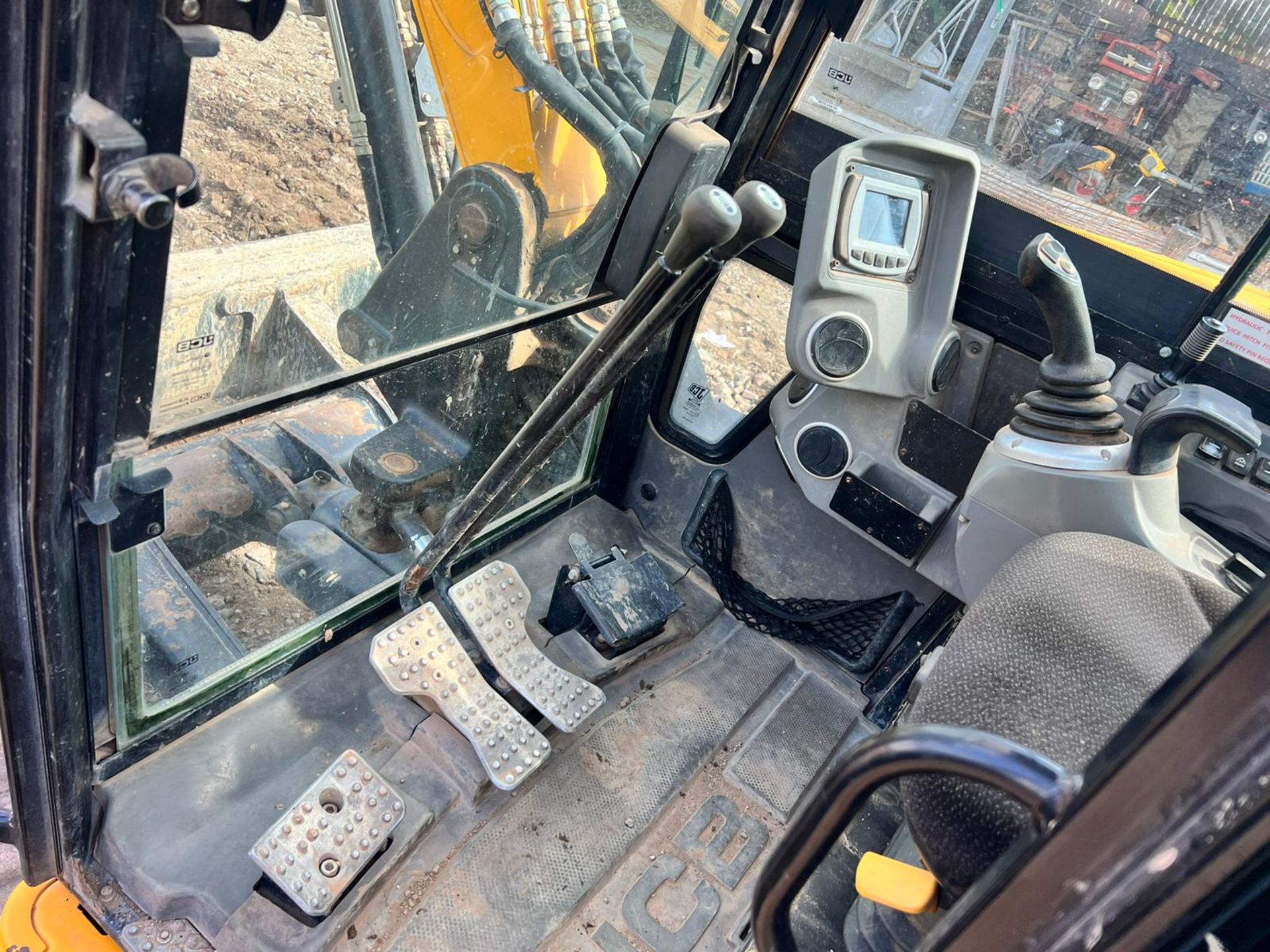 2017 JCB 86C-1 Groundworker 8.7 Ton Excavator *PLUS VAT* - Image 25 of 25