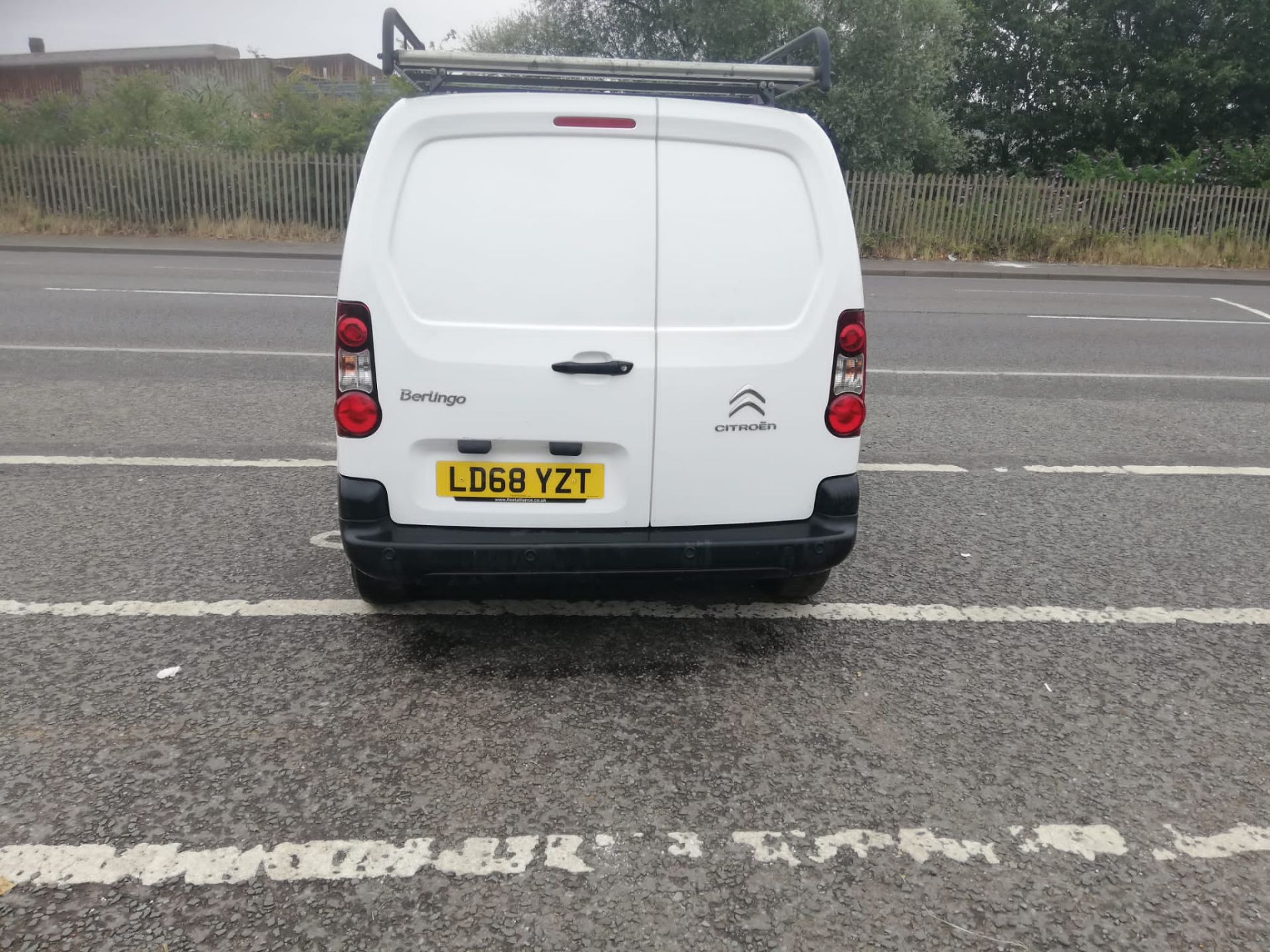 2018/68 CITROEN BERLINGO 850 EN-PRISE BLUEHDI WHITE PANEL VAN, 116,000 MILES *PLUS VAT* - Image 9 of 10