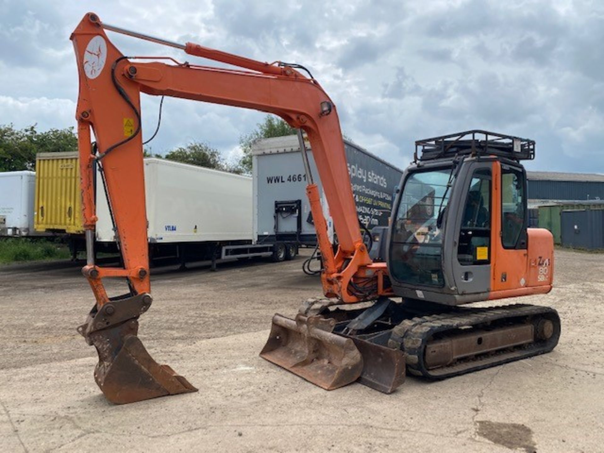 2004 HITACHI ZX80SB, HYDRAULIC HITCH, ONLY 2 OWNERS FROM NEW *PLUS VAT*