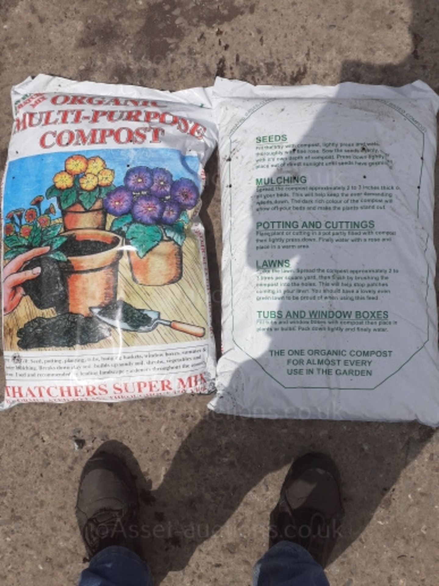 1 PALLET OF TOP GRADE COMPOST, EACH BAG CONTAINS 40 LITRES, 75 BAGS PER PALLET, APPROX WEIGHT 800kg - Bild 4 aus 5