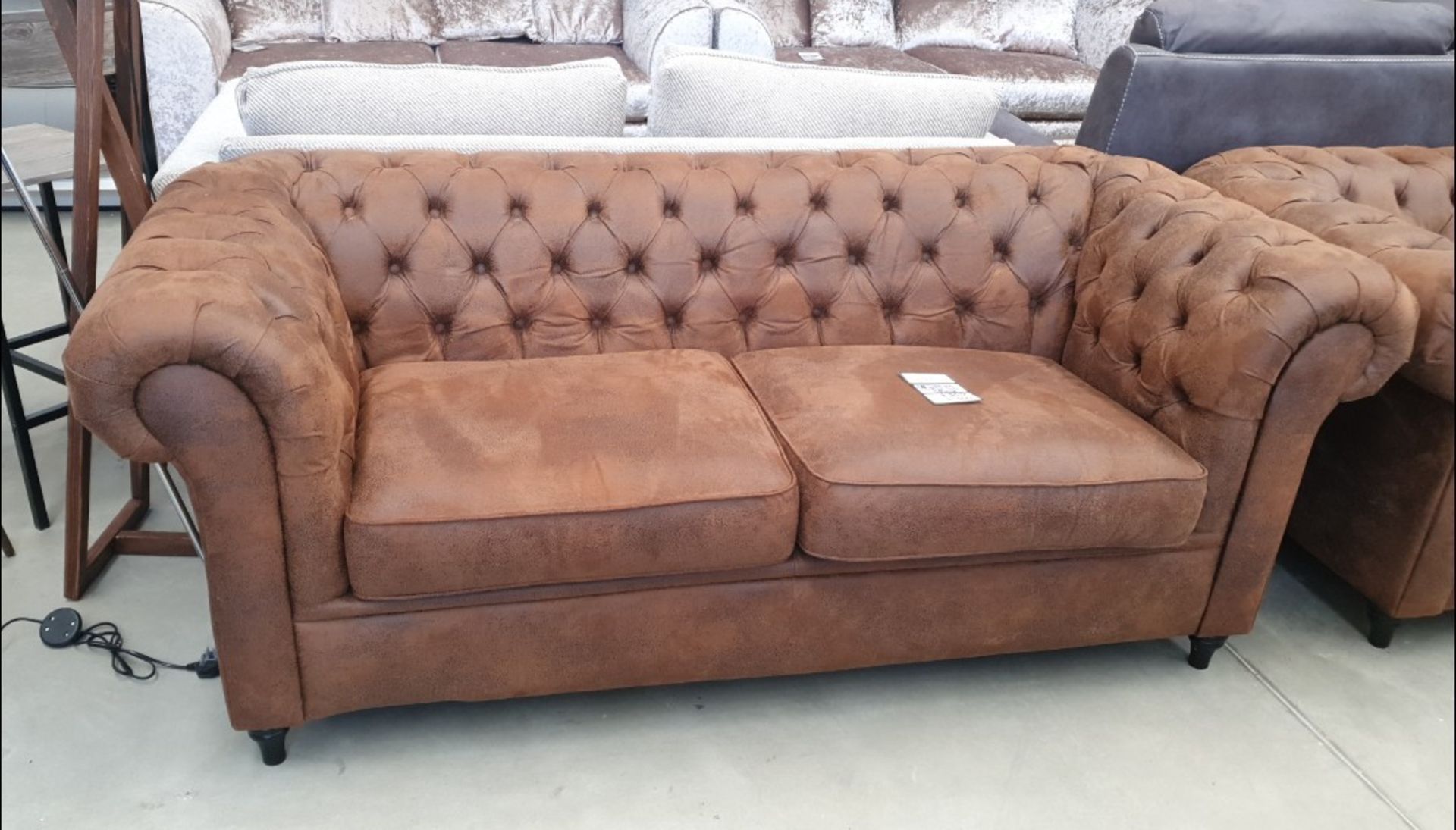 CHESTERFIELD 3 SEATER SOFA BROWN RRP £850 *NO VAT*
