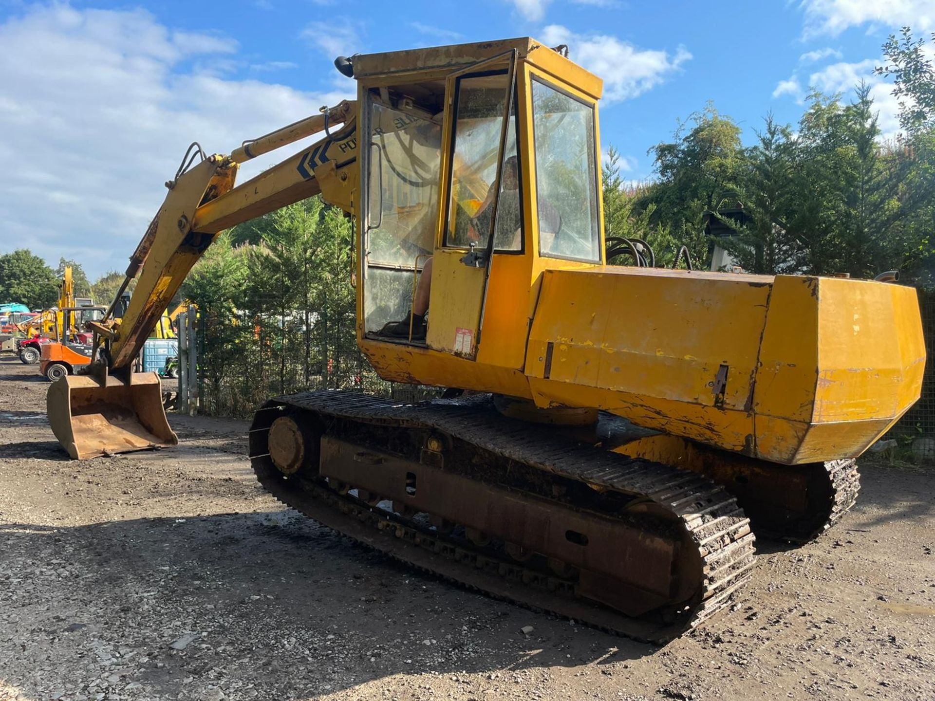 JCB POWERSLIDE 806C 13 TON EXCAVATOR *PLUS VAT* - Image 5 of 11