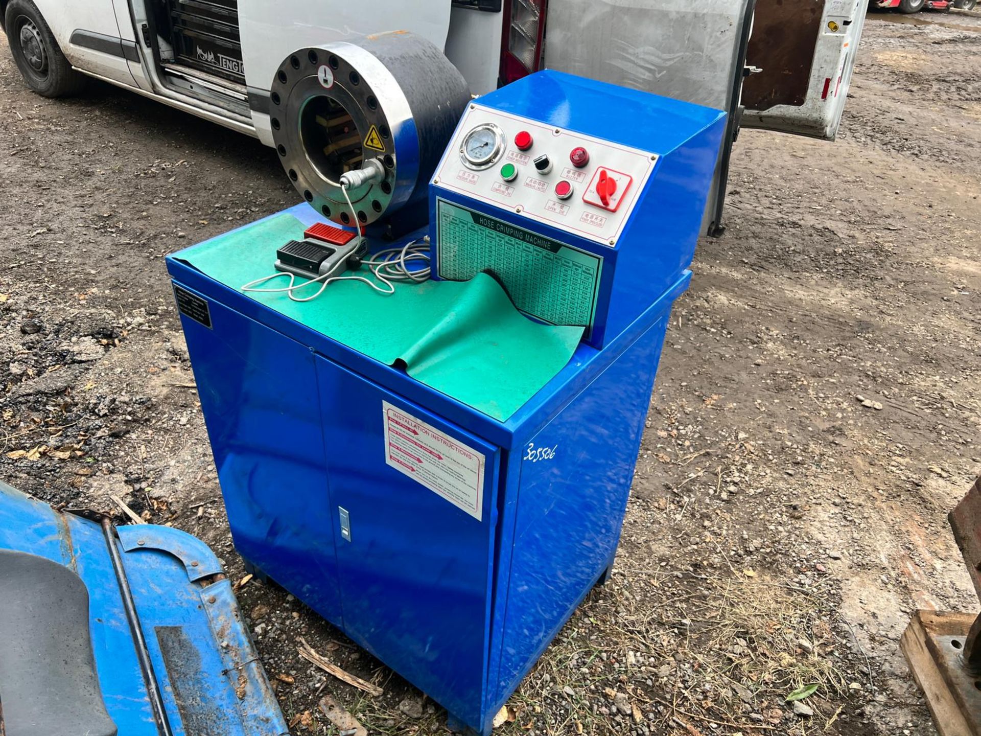 NEW AND UNUSED HOSE CRIMPING MACHINE, CRIMPING RANGE UP TO 2" *PLUS VAT*