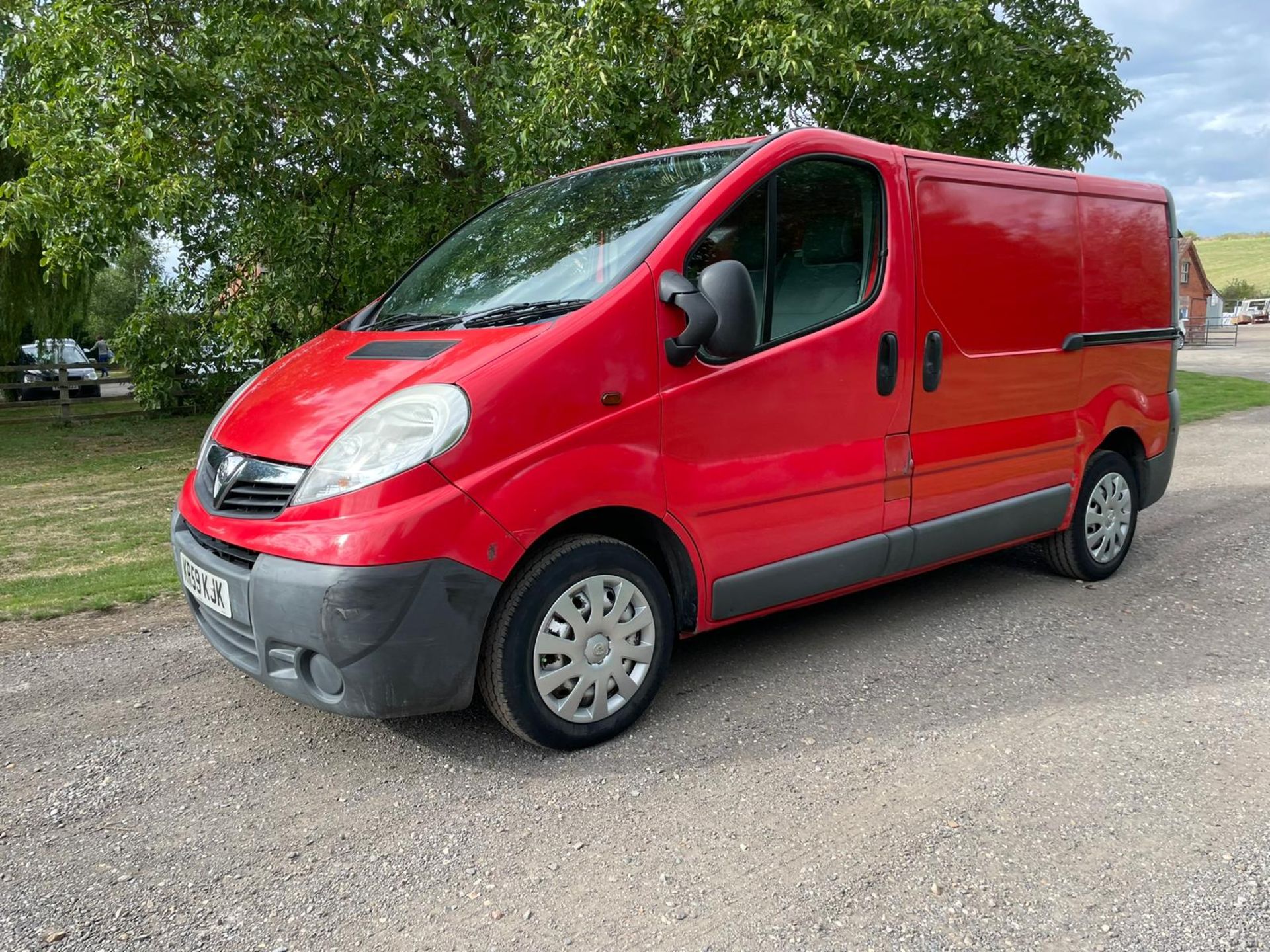 2009/59 VAUXHALL VIVARO 2700 CDTI SWB RED PANEL VAN - 107,764 MILES - MANUAL *PLUS VAT* - Image 3 of 14