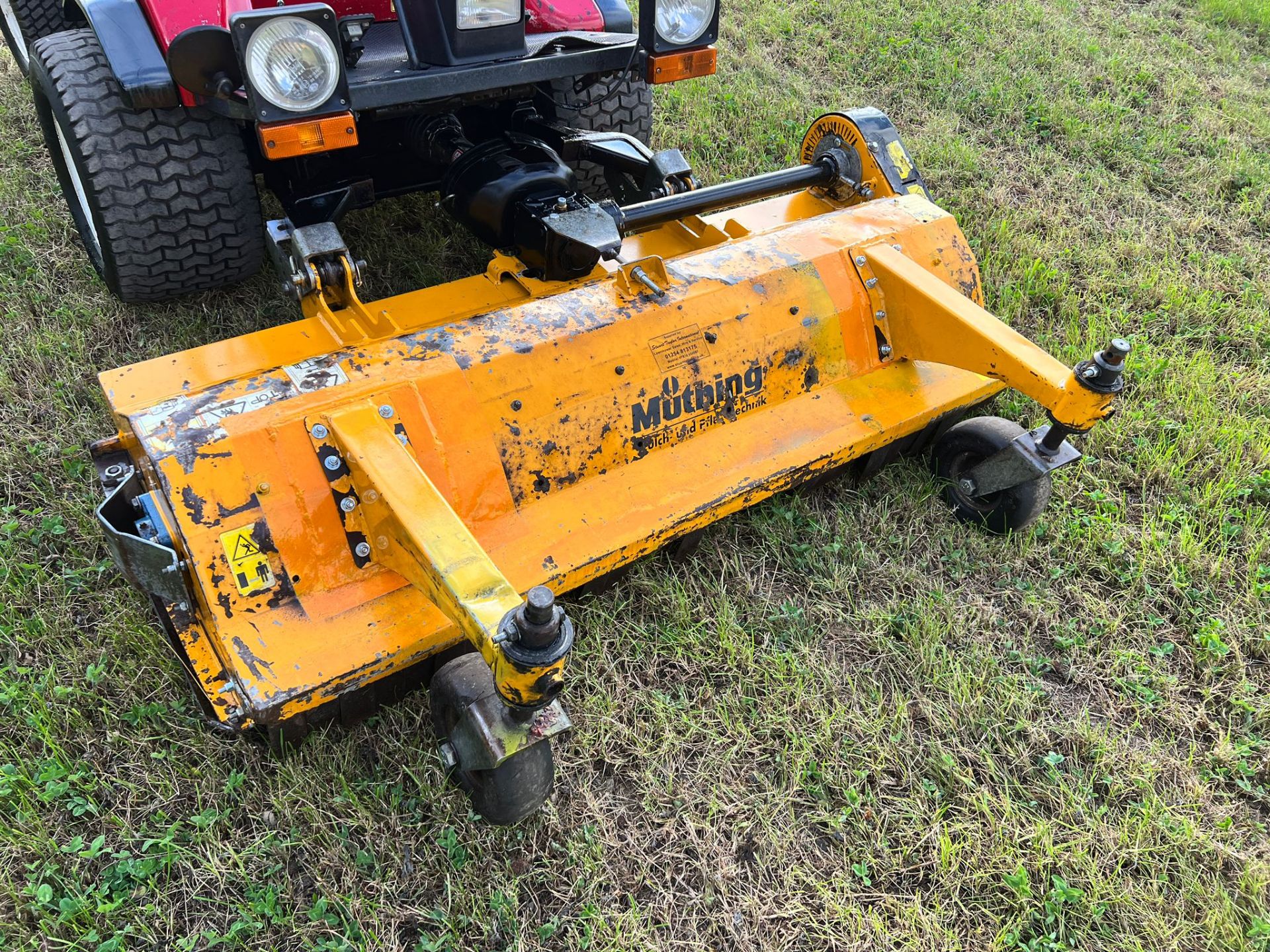 2014 Shibaura CM374 4WD Outfront Ride On Mower *PLUS VAT* - Image 17 of 18