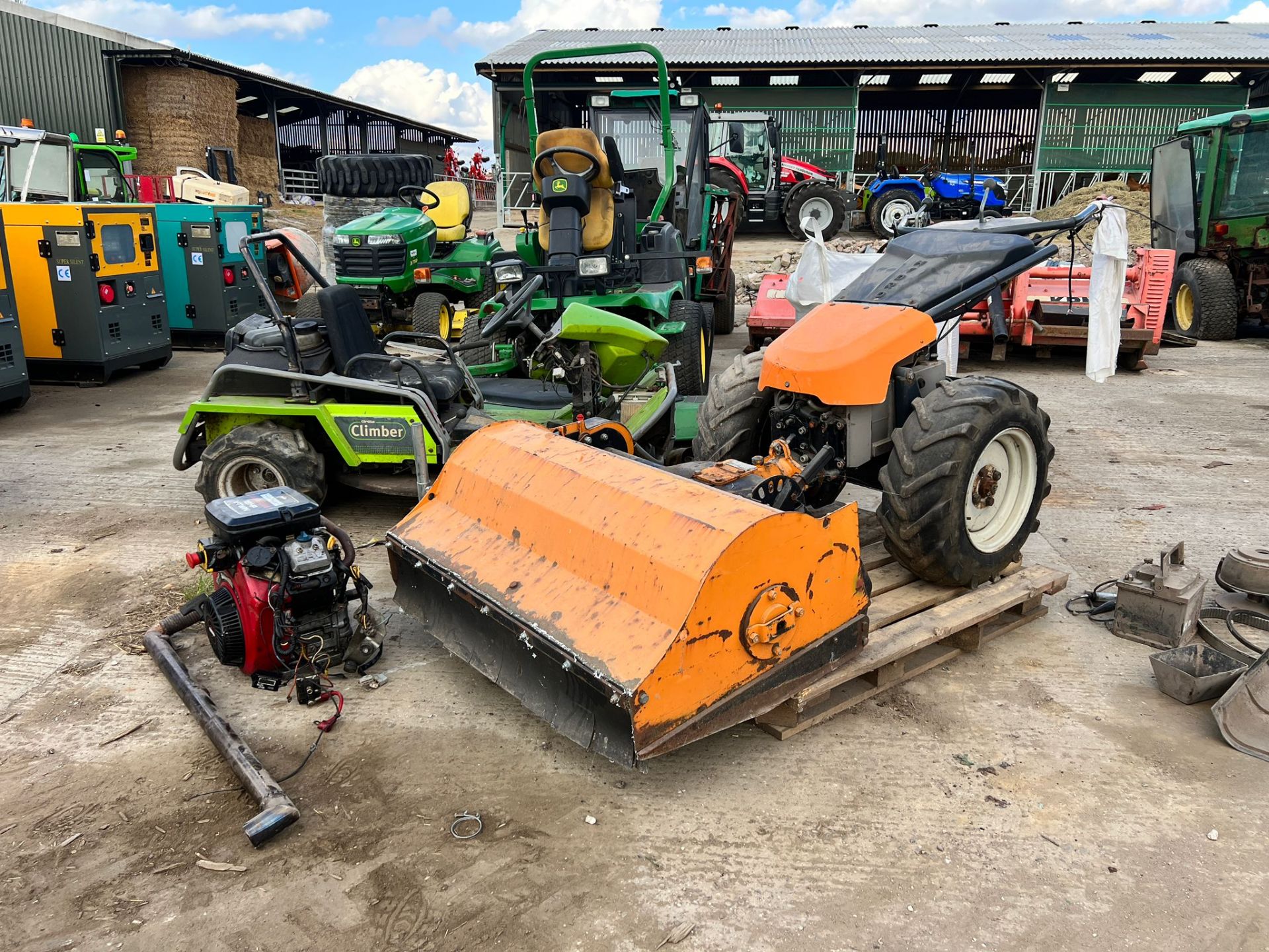 2011 Reform Hydro Walk Behind Flail Mower With Vanguard V Twin Engine, Good Solid 1 Metre Flail Head - Image 2 of 15