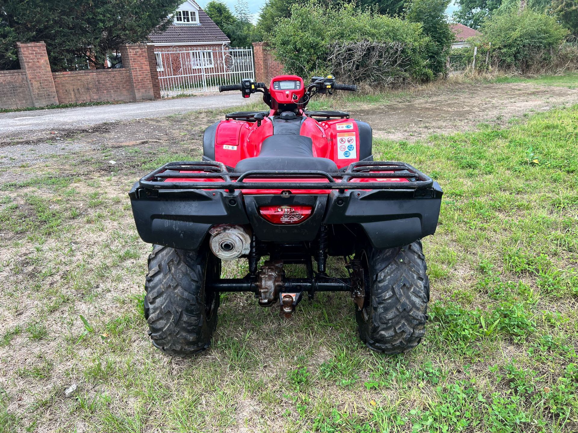 2012 HONDA TRX500 4X4 FARM QUAD BIKE, RUNS AND DRIVES, SHOWING A LOW 1126 HOURS *PLUS VAT* - Image 5 of 14