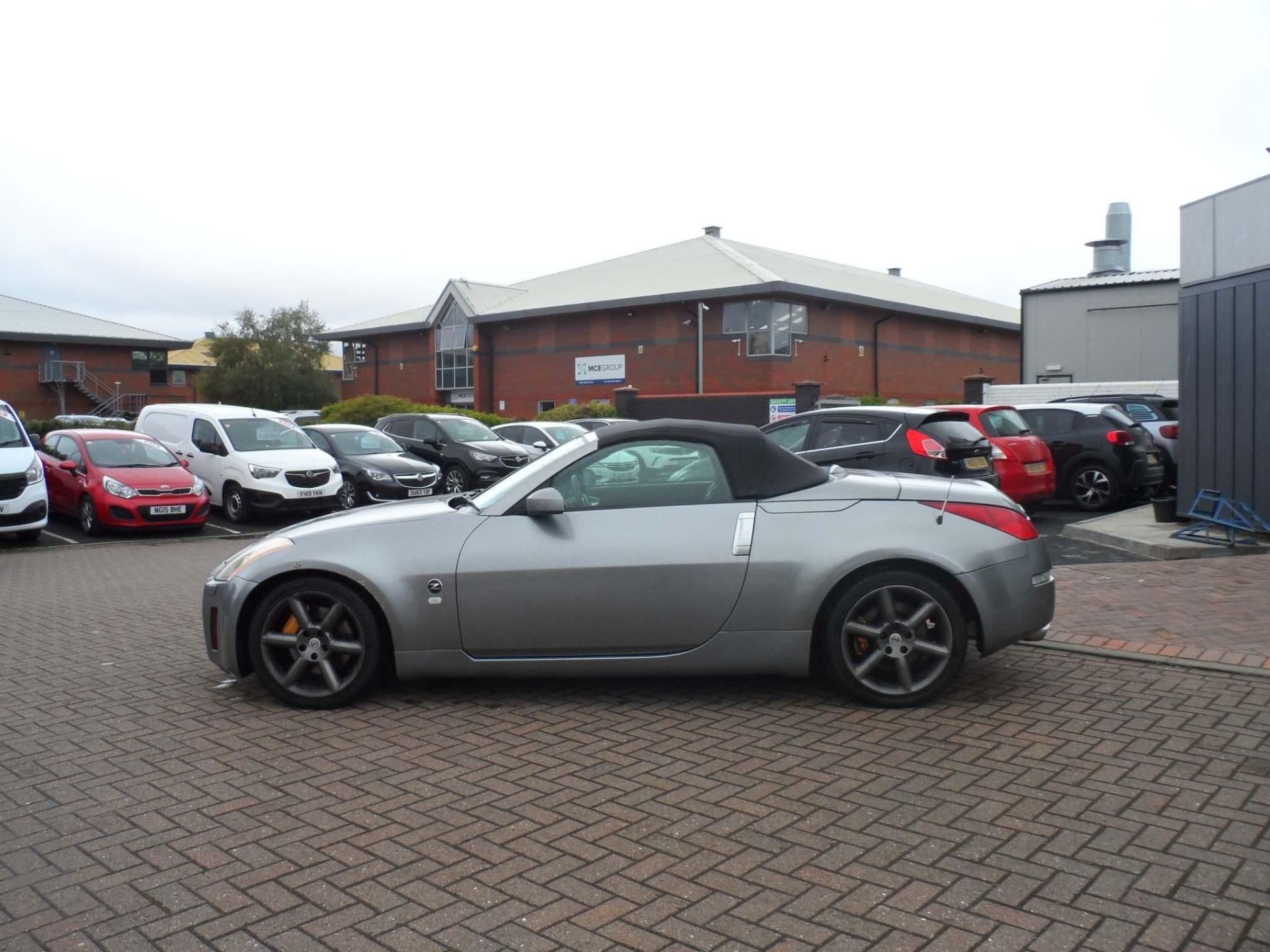 2005 Nissan 350 Z 3.5 V6 Convertible 2dr Petrol Silver Convertible - 106K MILES - 2 KEYS *NO VAT* - Image 4 of 16