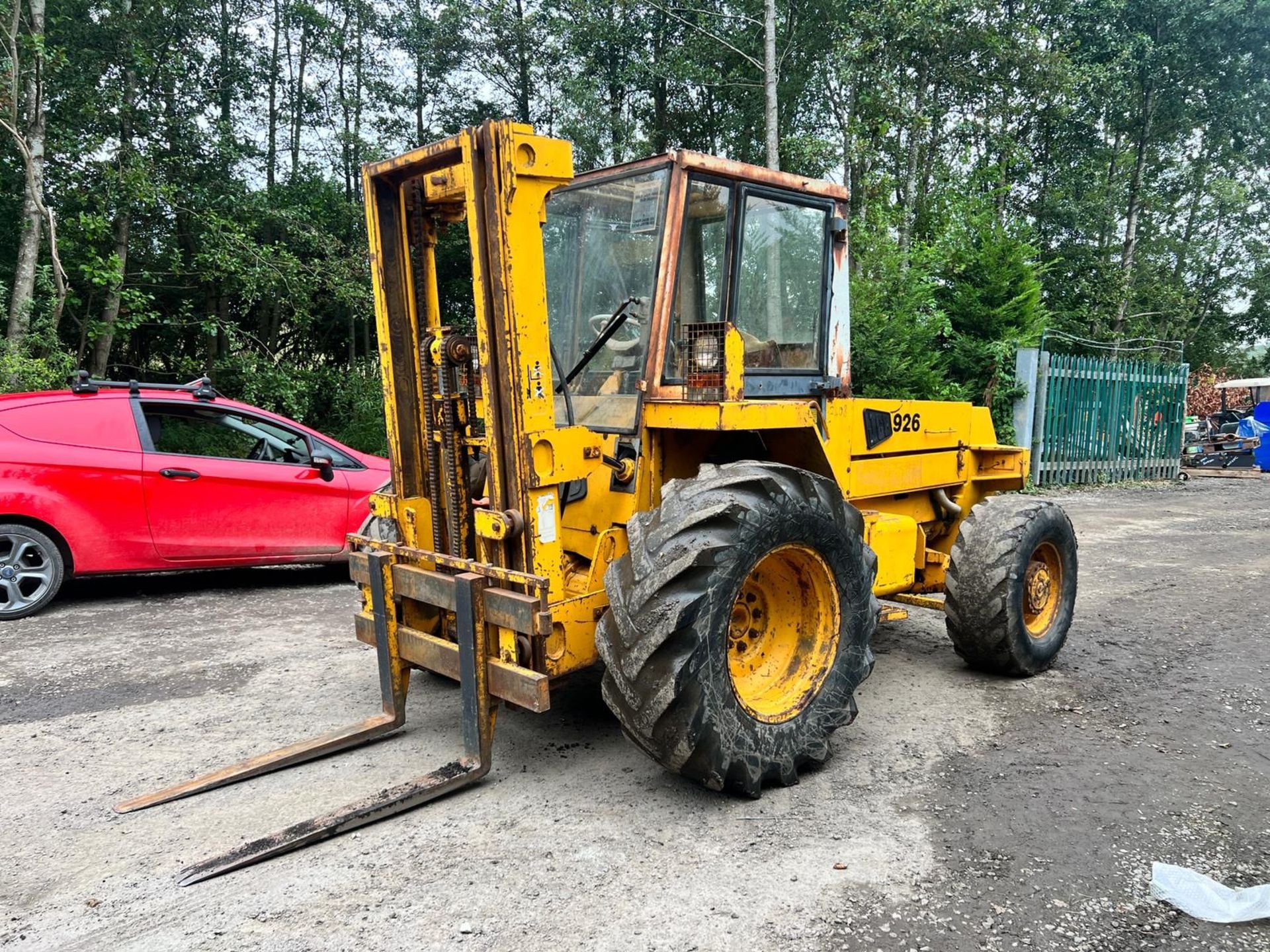 JCB 926 4 WHEEL DRIVE FORKLIFT, 3 STAGE CONTAINER SPEC MAST *PLUS VAT* - Image 2 of 14