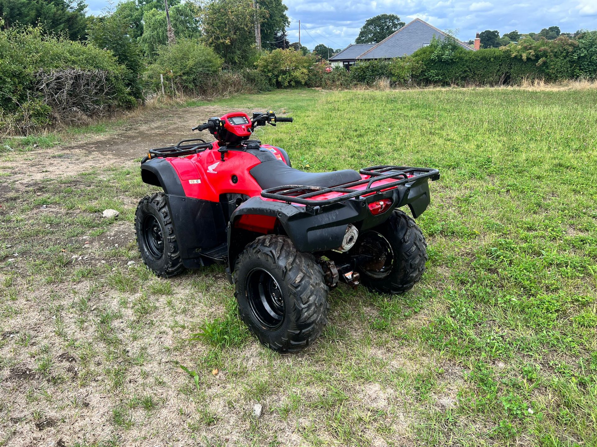 2012 HONDA TRX500 4X4 FARM QUAD BIKE, RUNS AND DRIVES, SHOWING A LOW 1126 HOURS *PLUS VAT* - Image 4 of 14