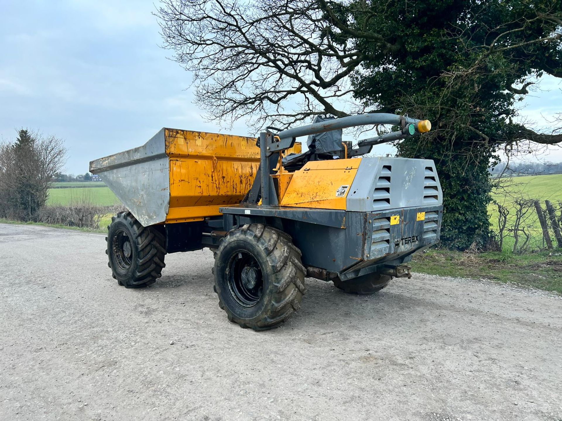 2011 Terex TA6 6 Ton 4WD Dumper, Runs Drives And Tips, Showing A Low 3437 Hours! *PLUS VAT* - Image 4 of 12