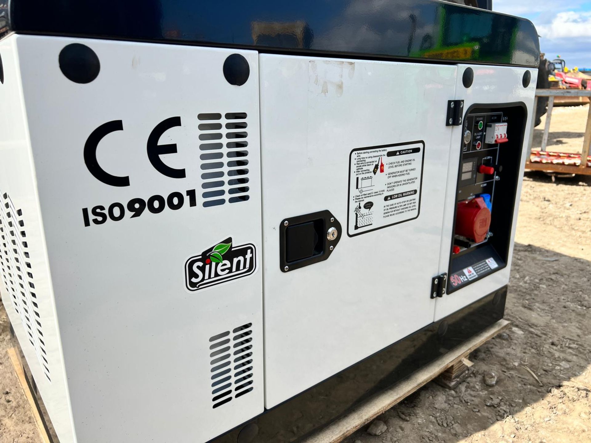 New And Unused DG12000SE3 Diesel Generator *PLUS VAT* - Image 6 of 13