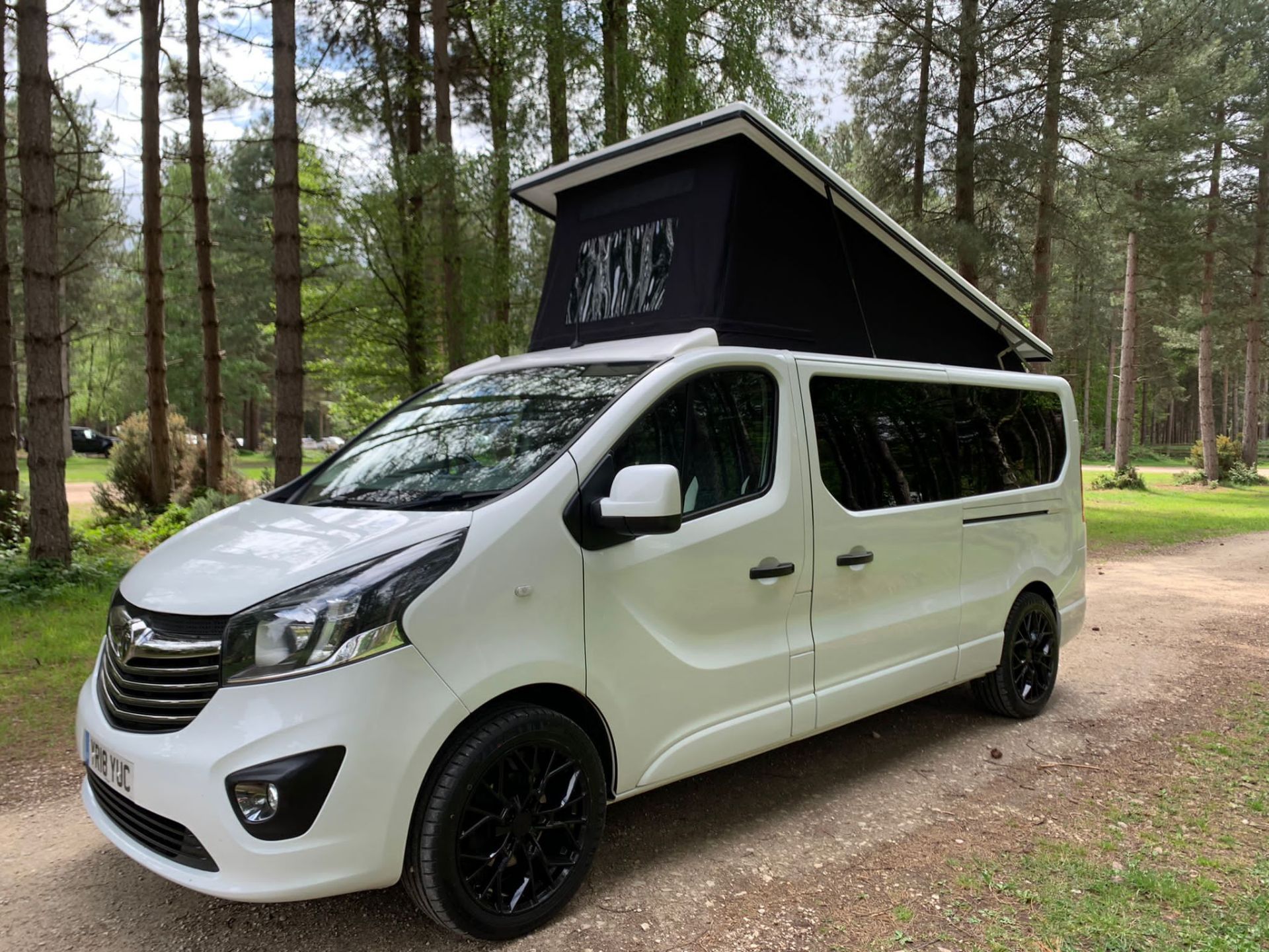 VAUXHALL VIVARO 2900 SPORTIVE CDTI, WHITE PANEL VAN, 118 BHP, 14,979 miles, full service*NO VAT* - Image 3 of 45