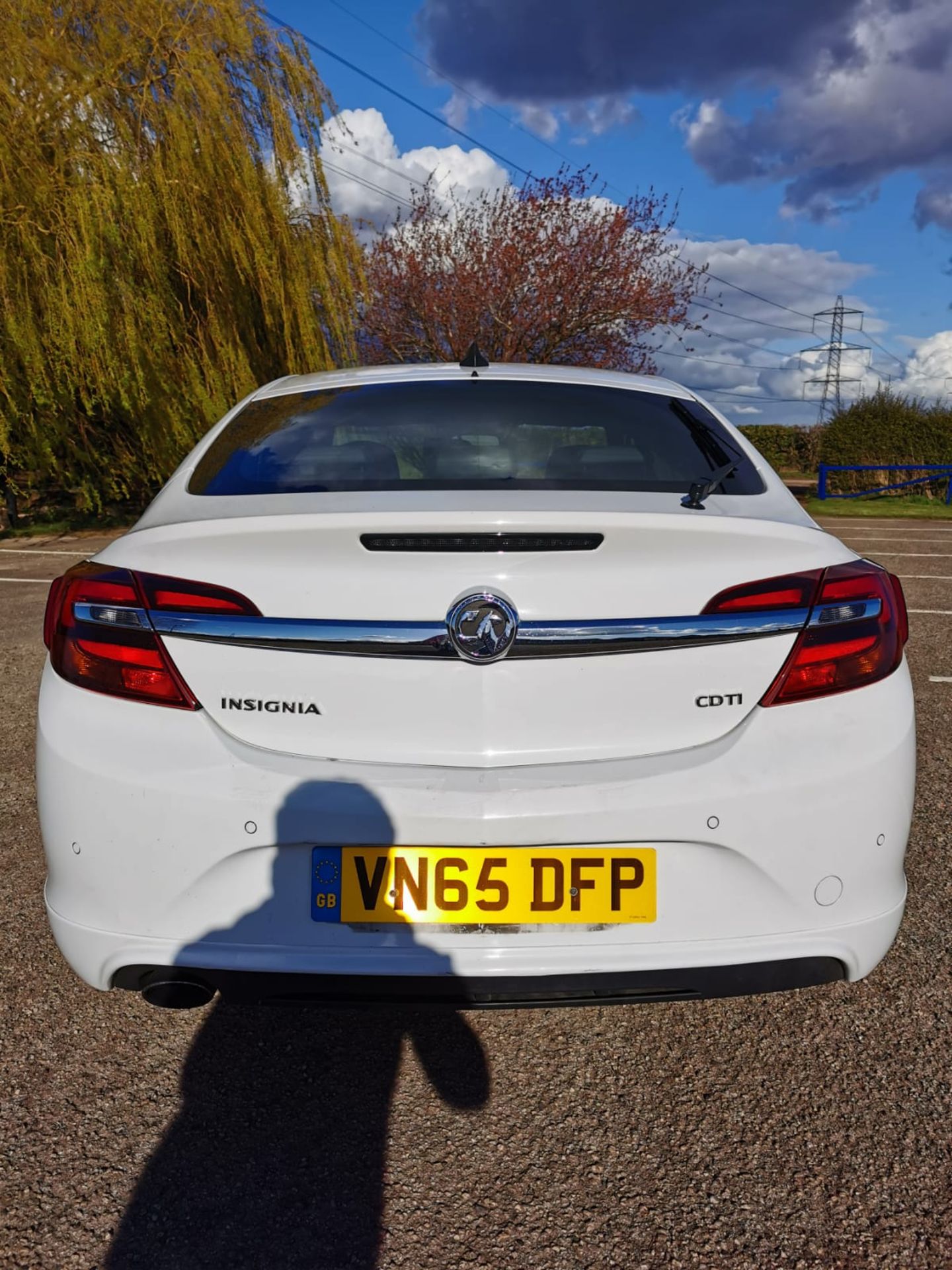 2015 VAUXHALL INSIGNIA ELITE NAV CDTI AUTO WHITE HATCHBACK, 149,530 MILES *NO VAT* - Image 6 of 29