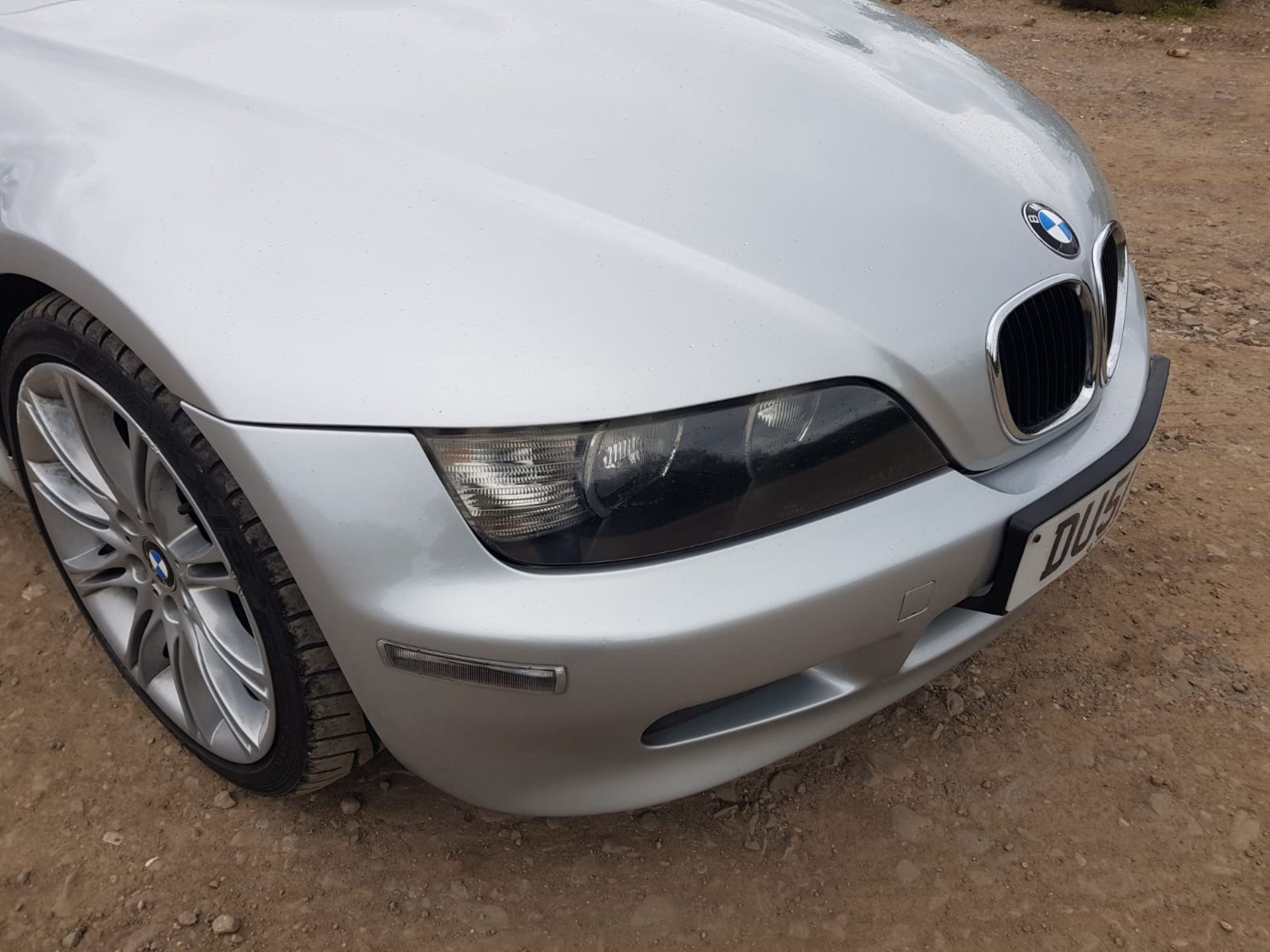 2001/51 BMW Z3 SILVER CONVERTIBLE, 2 KEYS, NEW WINDSCREEN, WIPERS, BUMPER INDICATOR LENSES *NO VAT* - Image 17 of 68