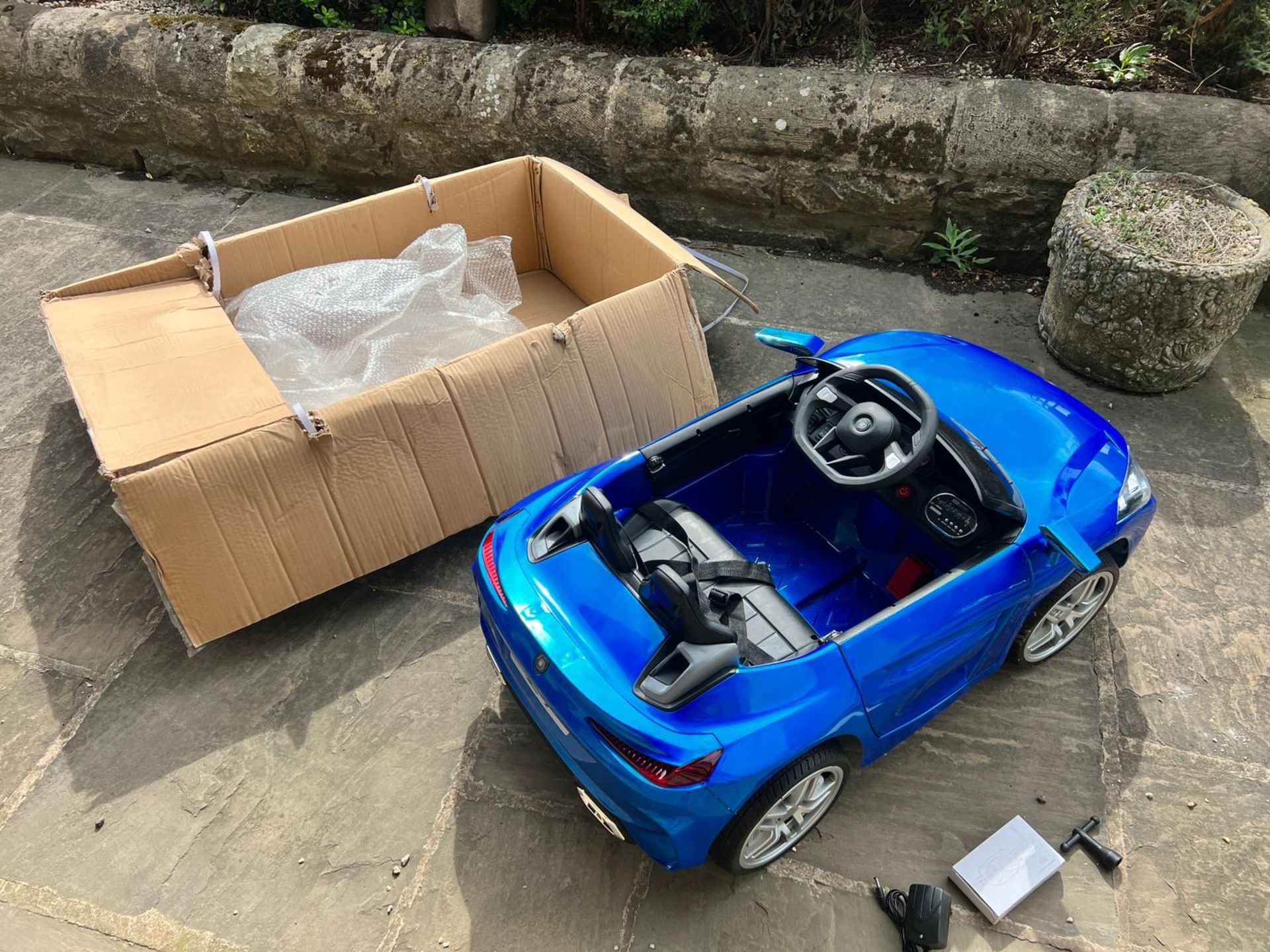 New And Unused BMW Z4 Toy Car With Remote Control *PLUS VAT* - Image 2 of 11