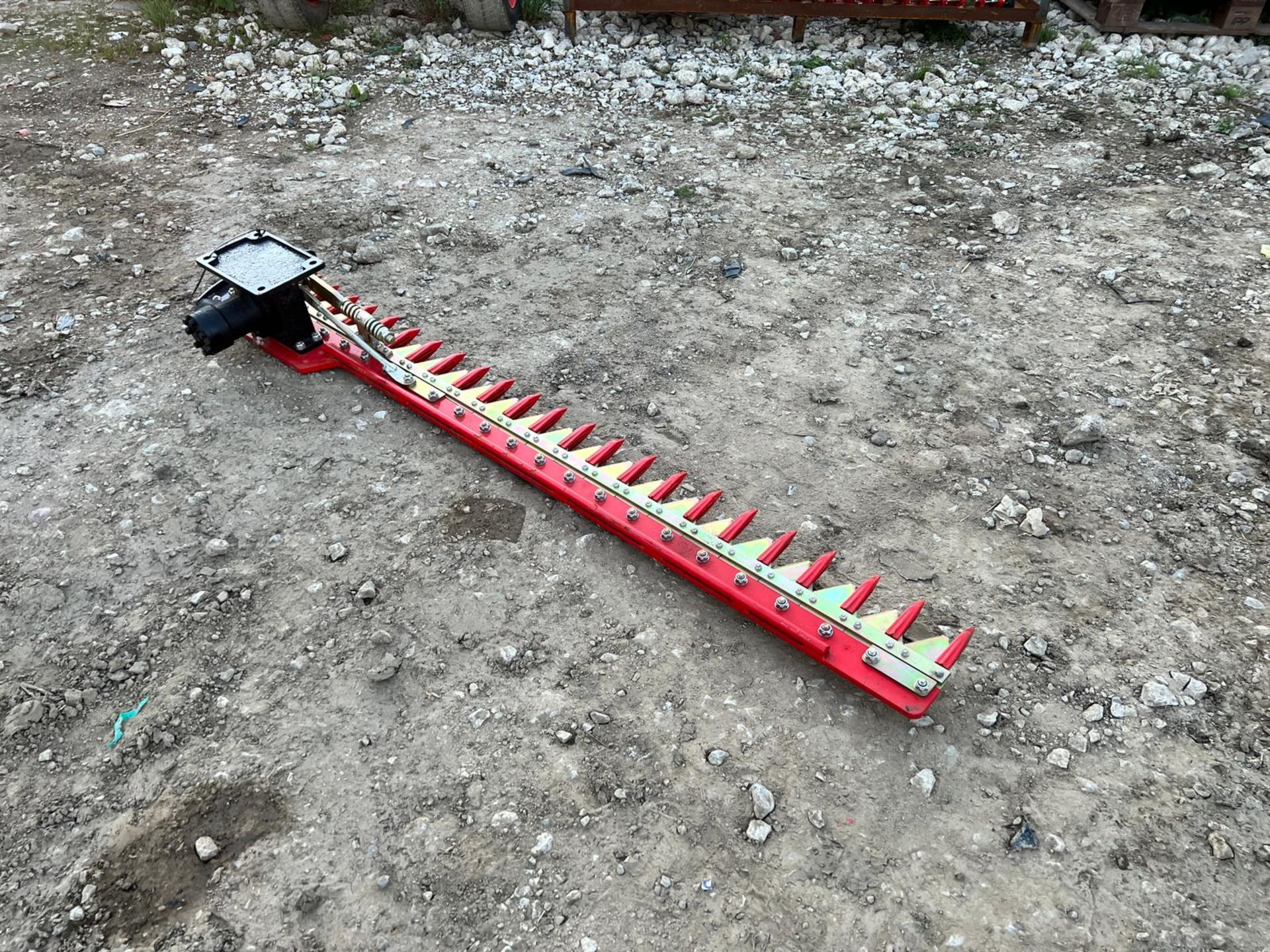 New And Unused Kubota Orange 1.8 Metre Finger Bar Mower/Hedge Cutter *PLUS VAT* - Image 6 of 9