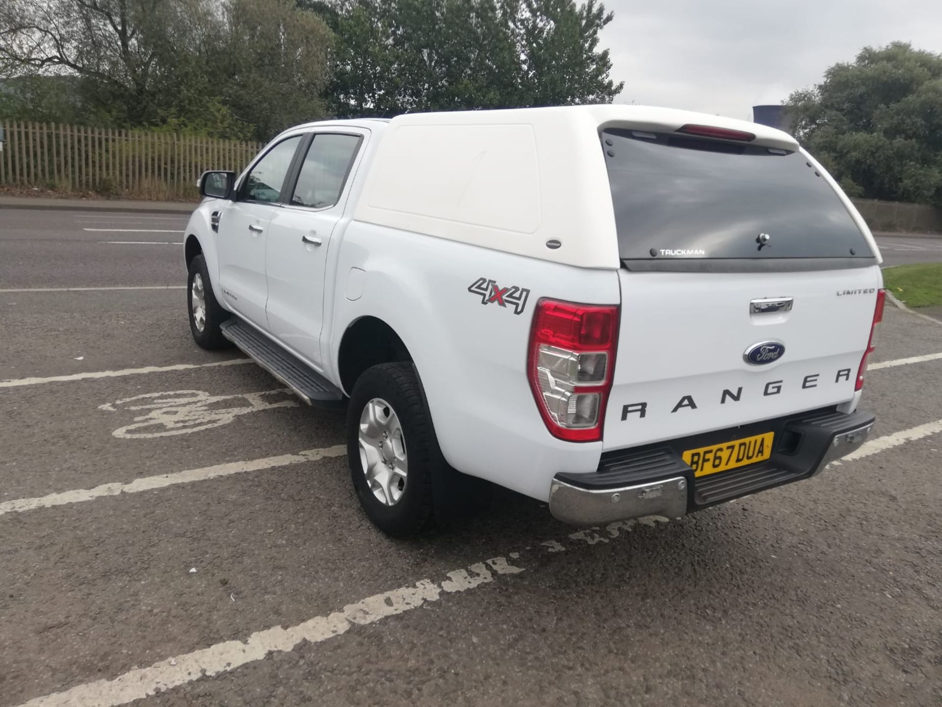 2017/67 FORD RANGER LIMITED 4X4 TDCI WHITE PICK UP Euro 6 - Alloy wheels - leather seats *PLUS VAT* - Image 6 of 11