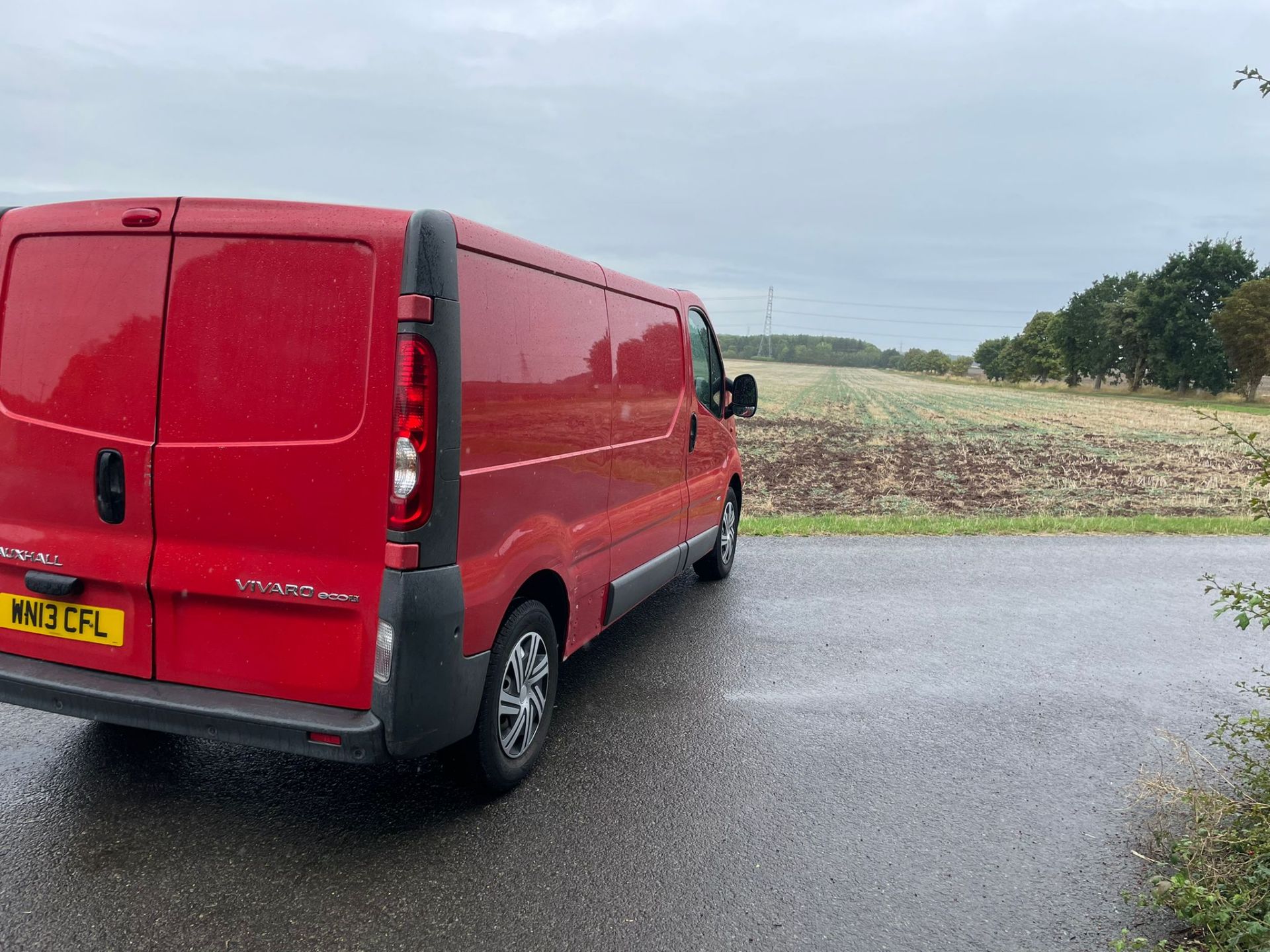 2013 VAUXHALL VIVARO 2900 ECOFLEX CDTI LWB RED PANEL VAN *PLUS VAT* - Image 4 of 6