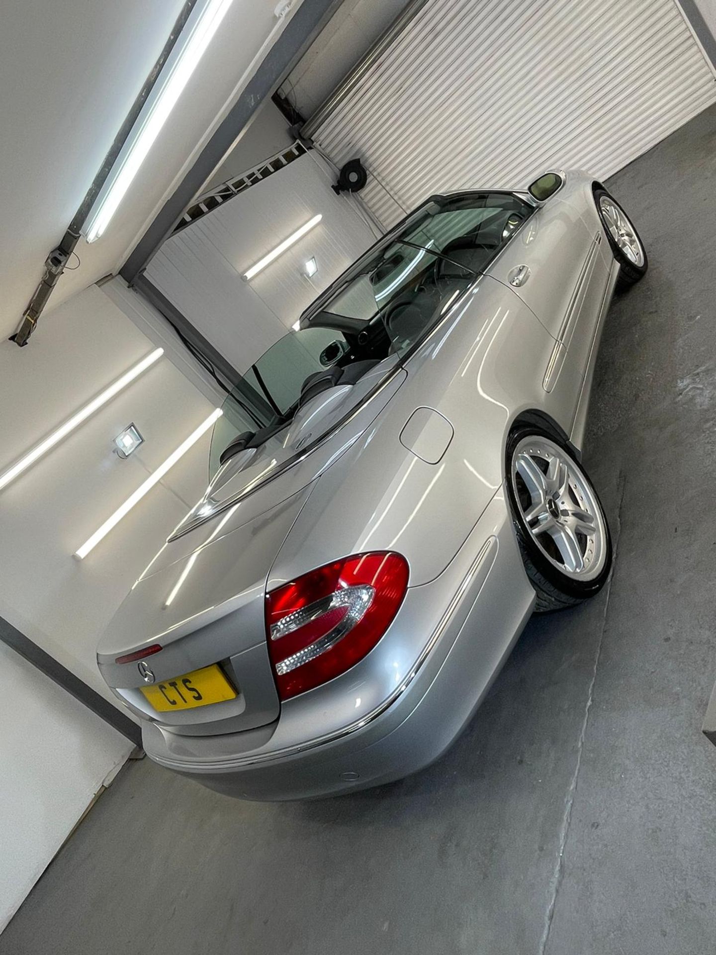 2003 MERCEDES CLK 240 ELEGANCE AUTO SILVER CONVERTIBLE, INCLUDES "V800 CLK" PRIVATE REG! *NO VAT* - Image 7 of 13