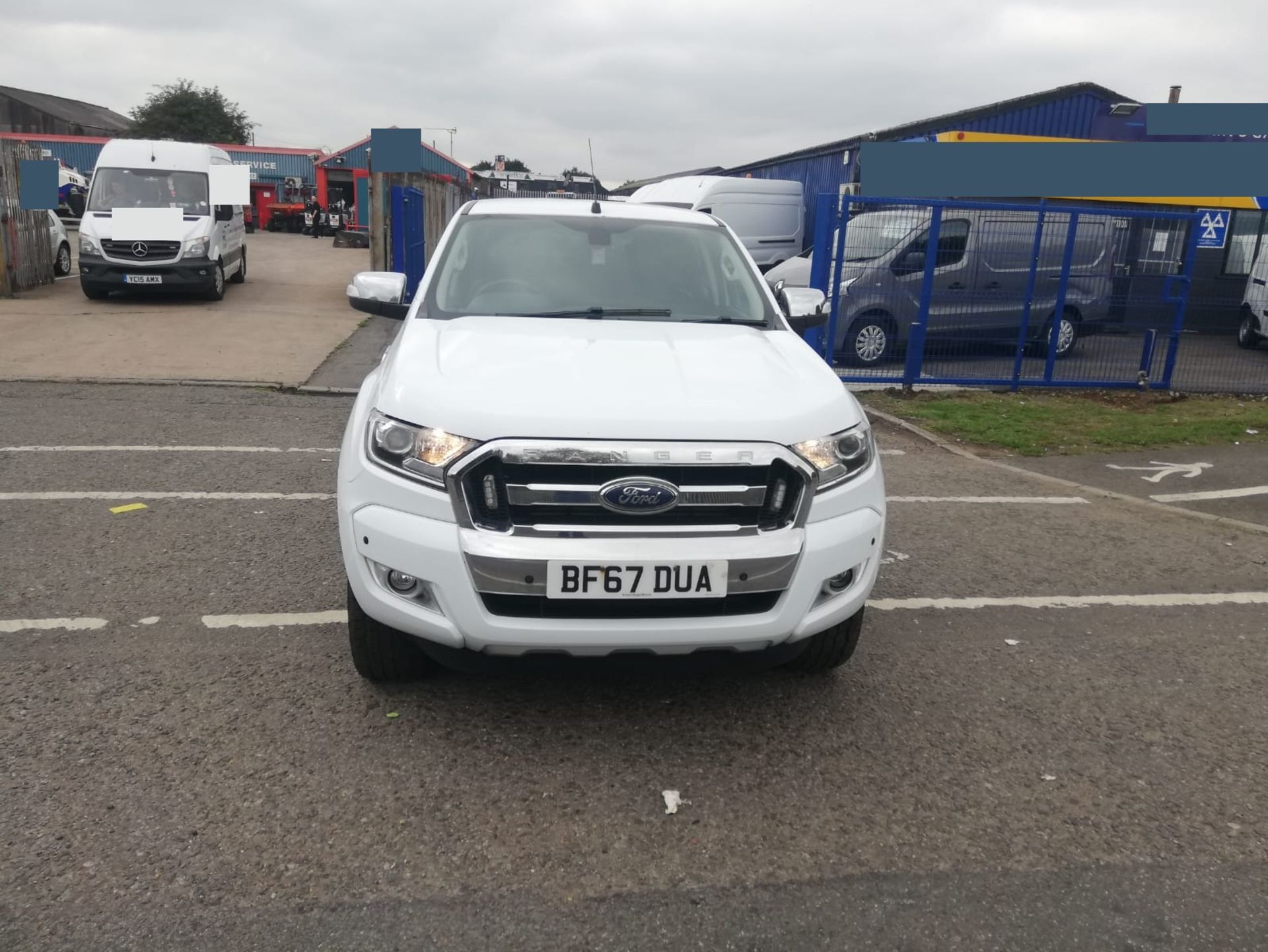 2017/67 FORD RANGER LIMITED 4X4 TDCI WHITE PICK UP Euro 6 - Alloy wheels - leather seats *PLUS VAT* - Image 2 of 11