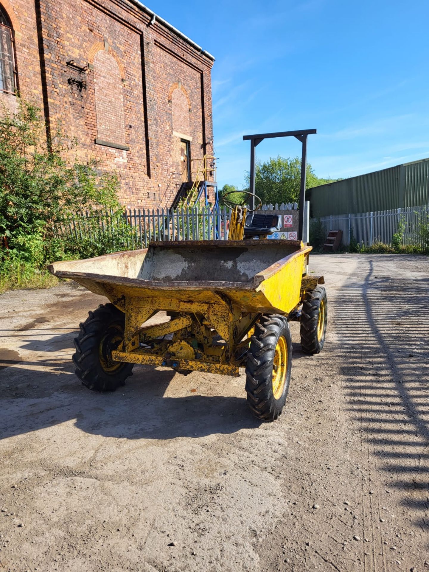 THWAITES 4WD DUMPER *NO VAT*