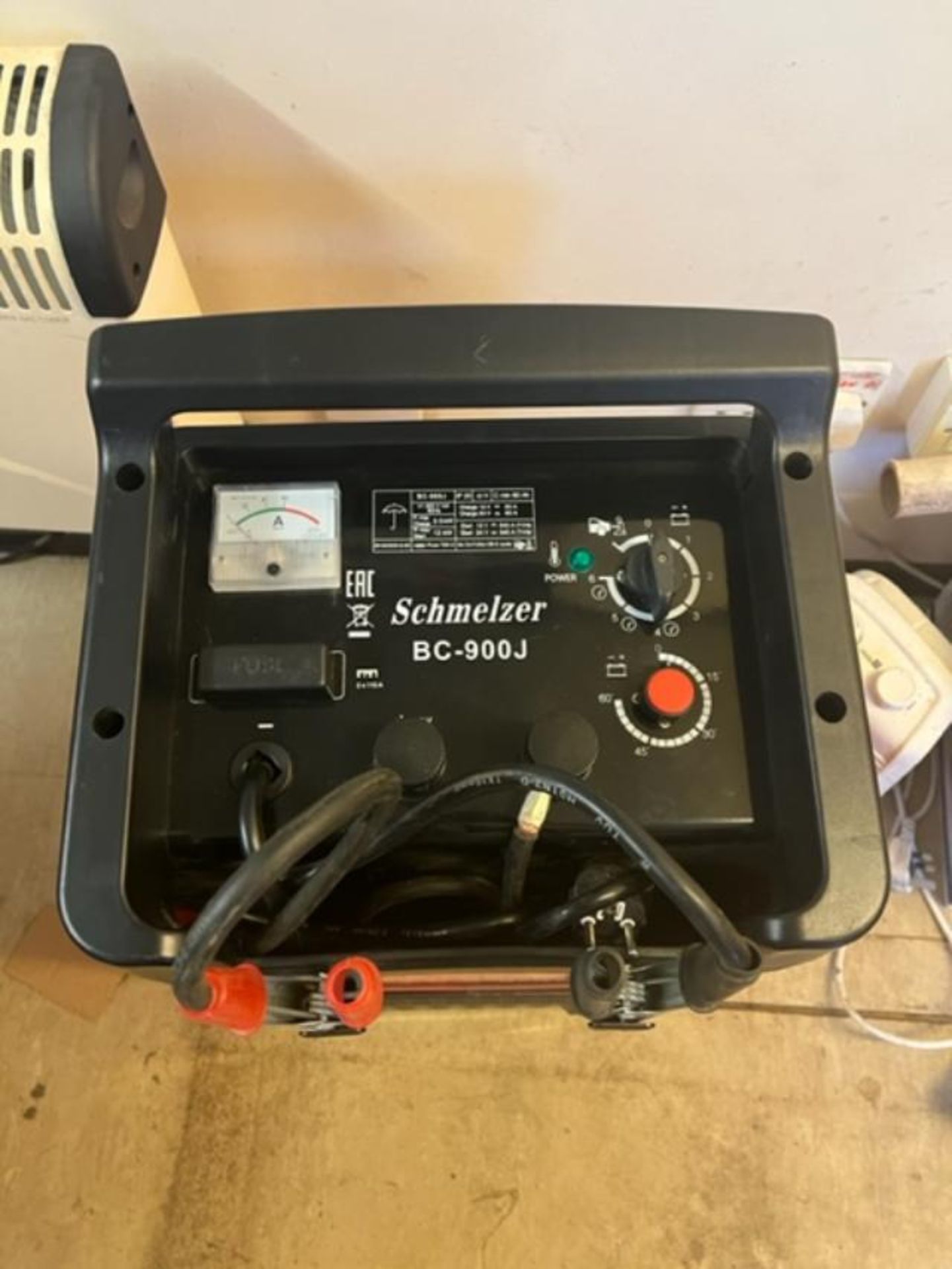 NEW UNBOXED SCHMELZER BC-900J BATTERIES CHARGER AND STARTER *PLUS VAT* - Image 5 of 5