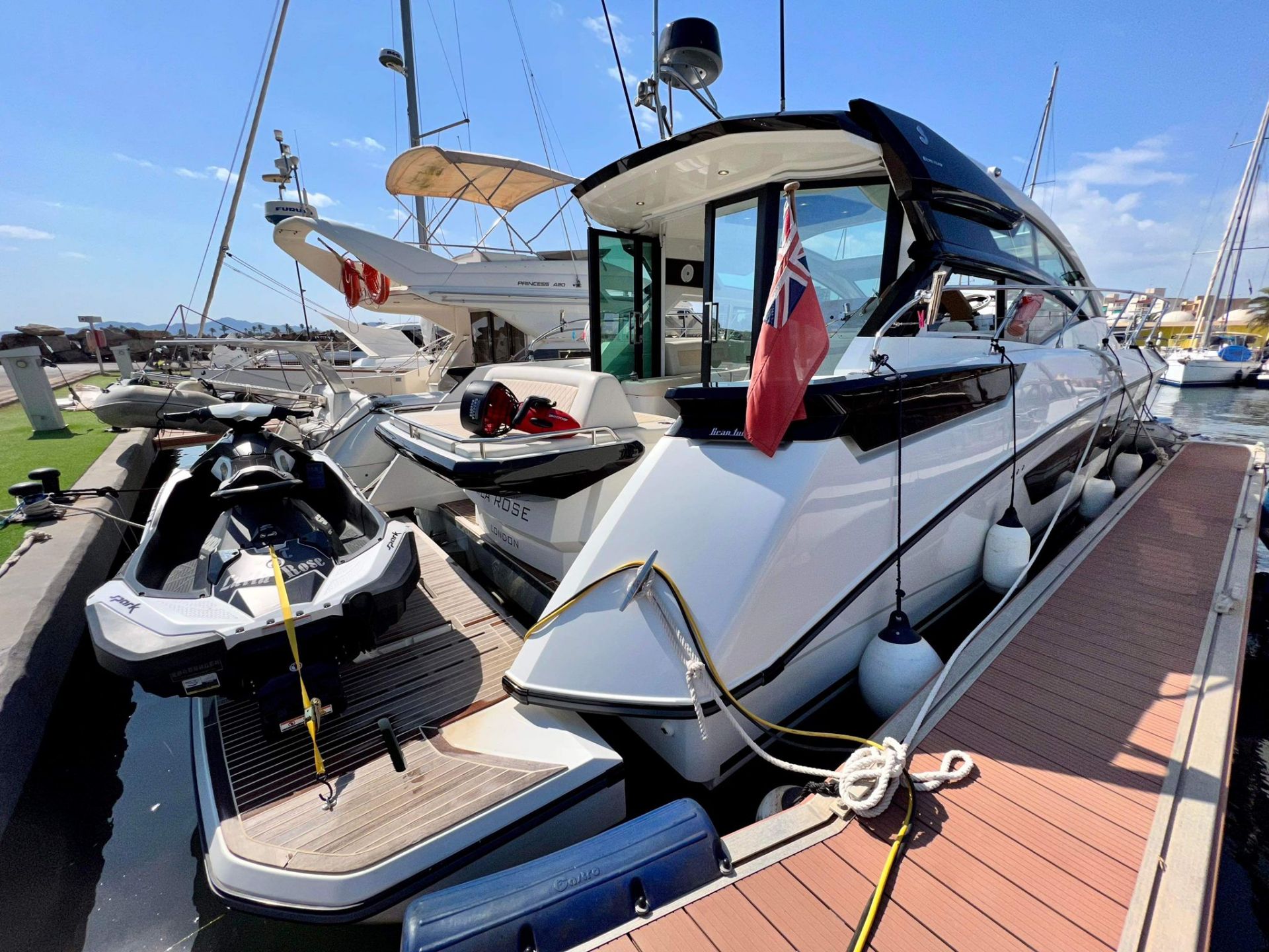 The Laila Rose, 2017/18 Beneteau Gran Turismo 46 Luxury Performance Power Boat *NO VAT* - Image 9 of 28