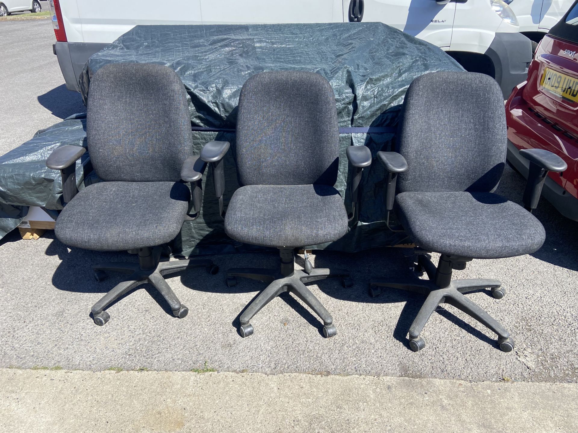 3x OFFICE CHAIRS *NO VAT*