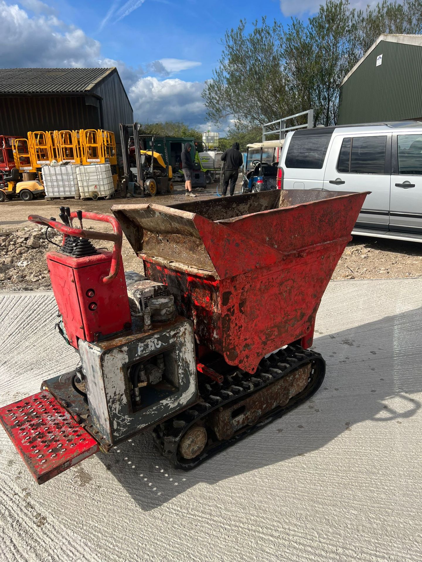 HINOWA TRACKED DUMPER, 2 SPEED TRAVEL *PLUS VAT* - Image 6 of 6